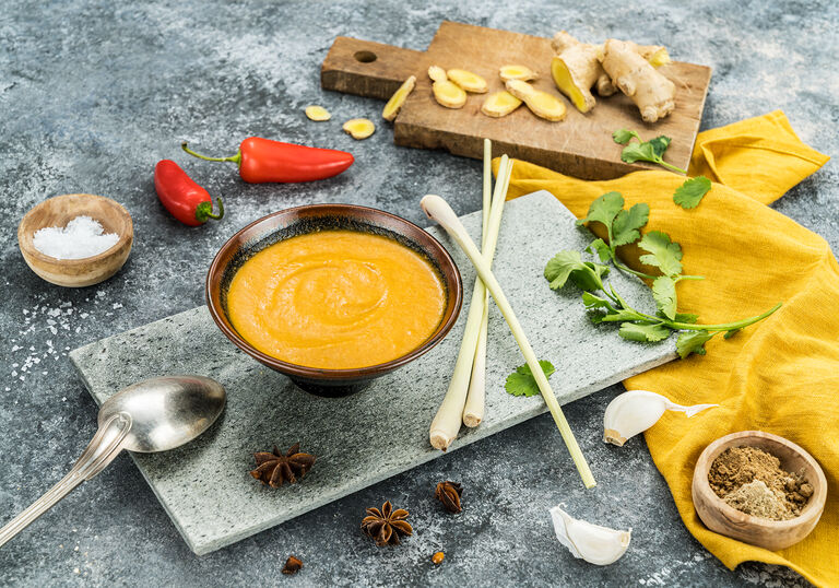 Recipe for a delicious Vegan red curry paste | ZWILLING.COM