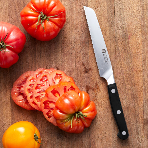 Buy ZWILLING Pro 5-inch Utility Knife, Serrated Edge | ZWILLING.COM