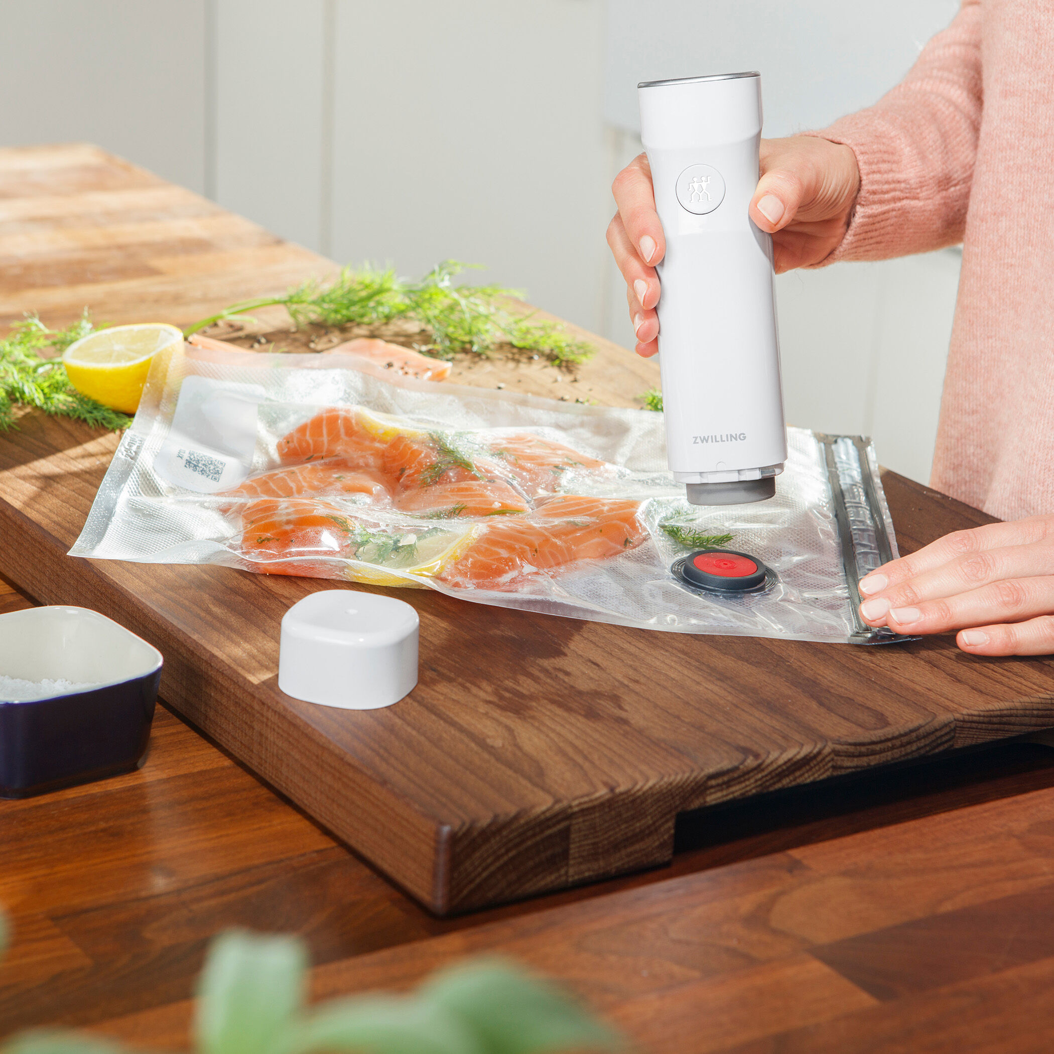 Fresh & Save Vacuum Food Storage System | ZWILLING.COM