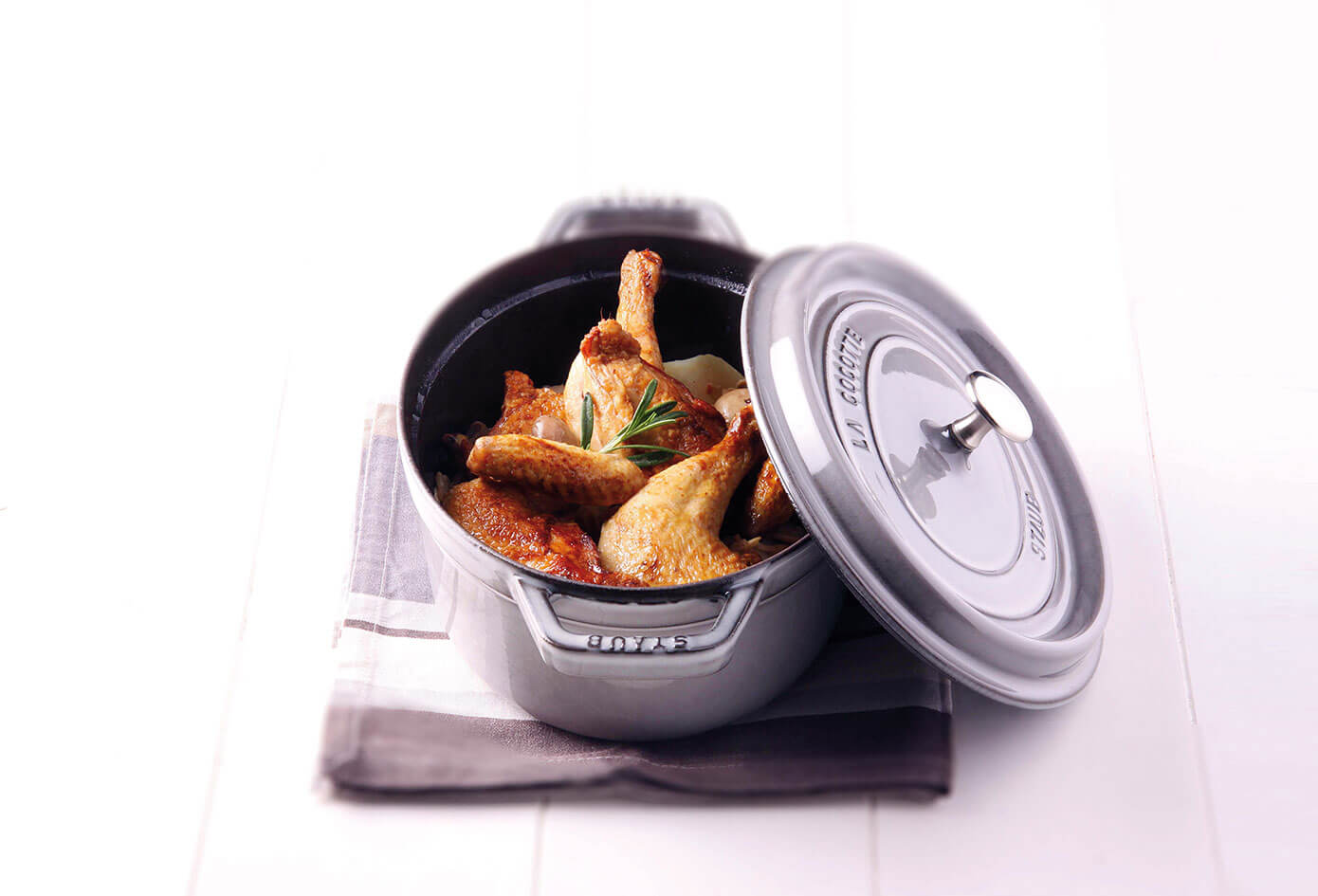 Chicken with honey and 4-spice seasoning