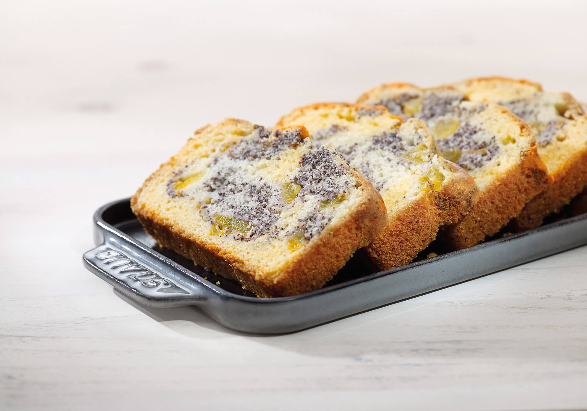 Apricot and poppy seed marble cake