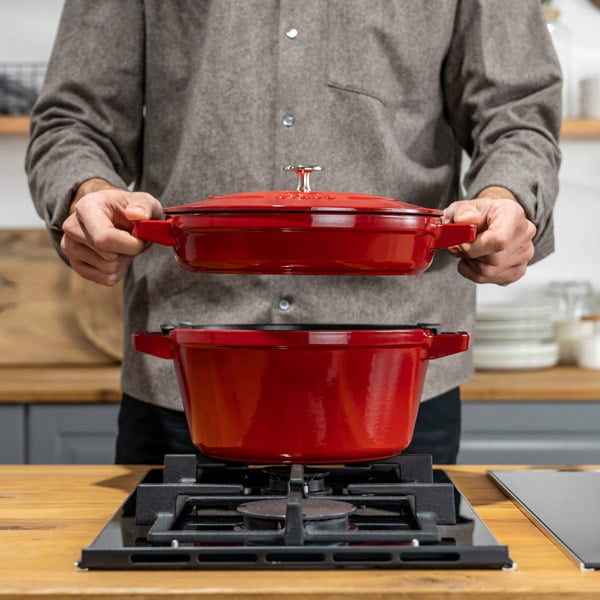 https://www.zwilling.com/on/demandware.static/-/Sites-zwilling-ca-Library/default/dwdd8124e9/images/product-content/masonry-content/staub/cast-iron/stackable/pdp-masonry-module-staub-stackable-content_1_600x600.jpg