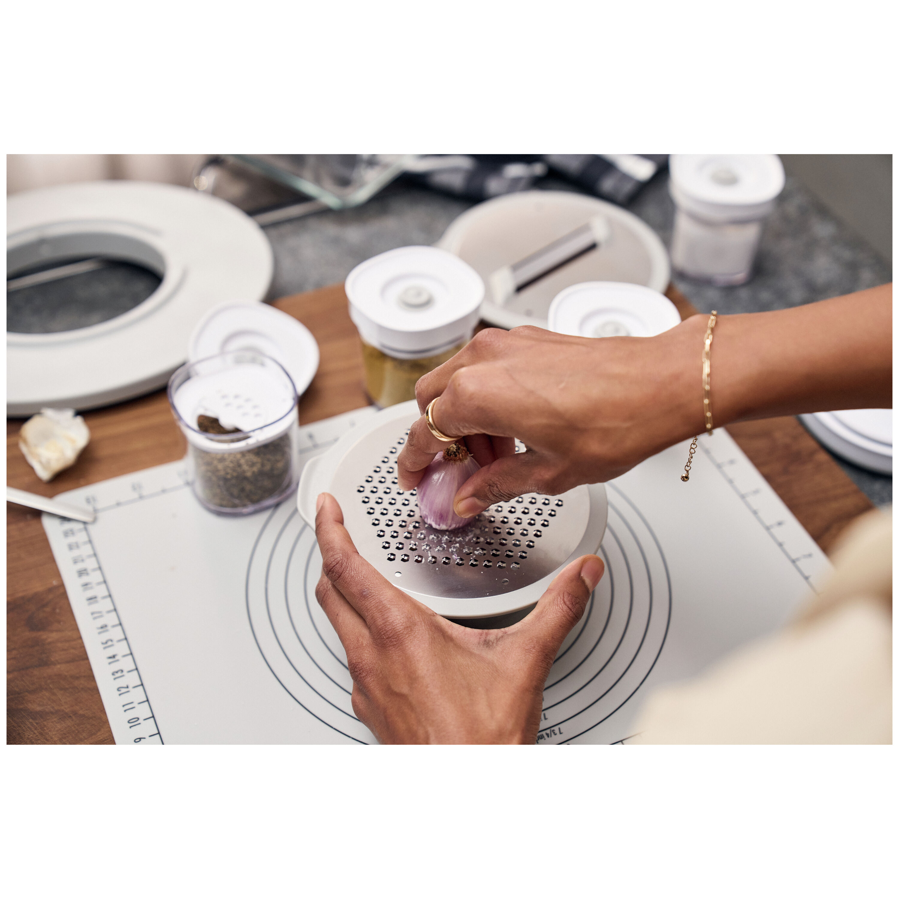 ツヴィリング Fresh & Save BOWLS 真空ボウル | ツヴィリング公式