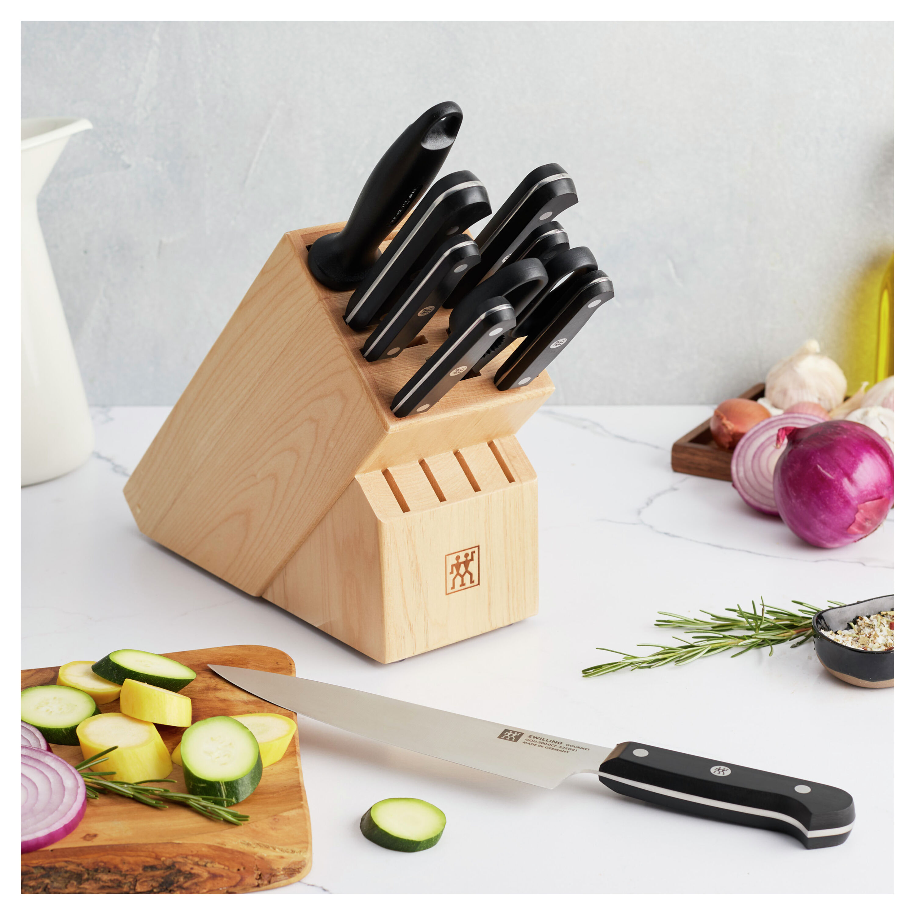 Buy ZWILLING Gourmet Knife block set | ZWILLING.COM