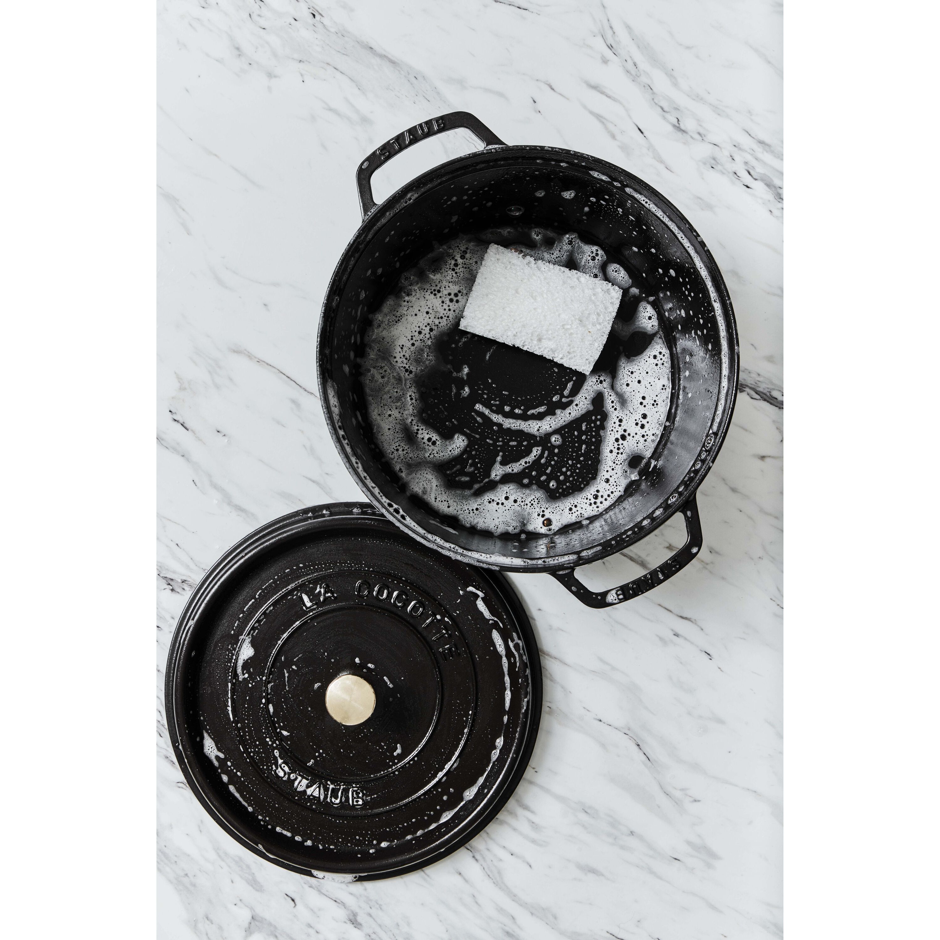 Buy Staub La Cocotte Cocotte | ZWILLING.COM