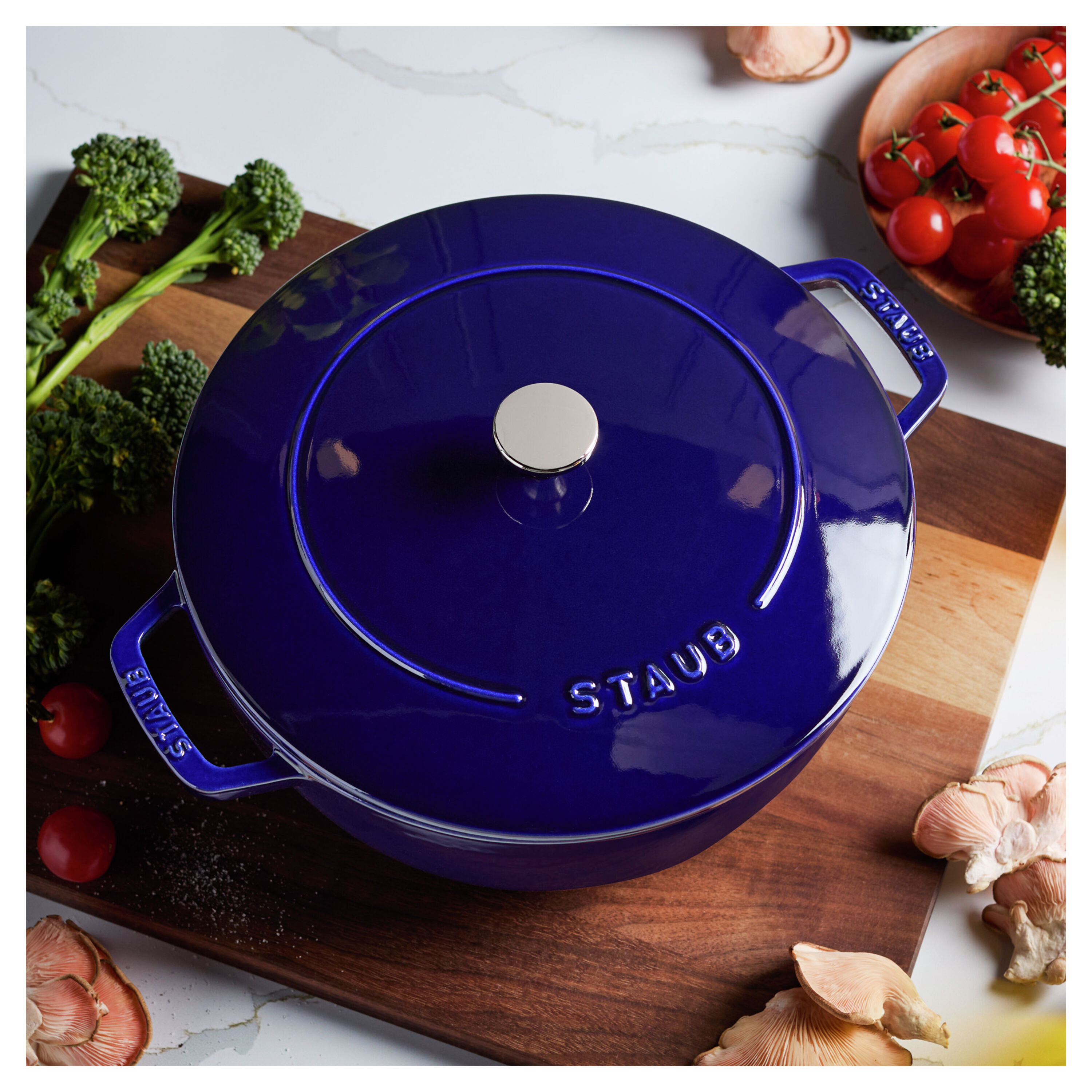 Staub Essential French Oven – 5.25 qt Cast Iron for Versatile Use - Image 7