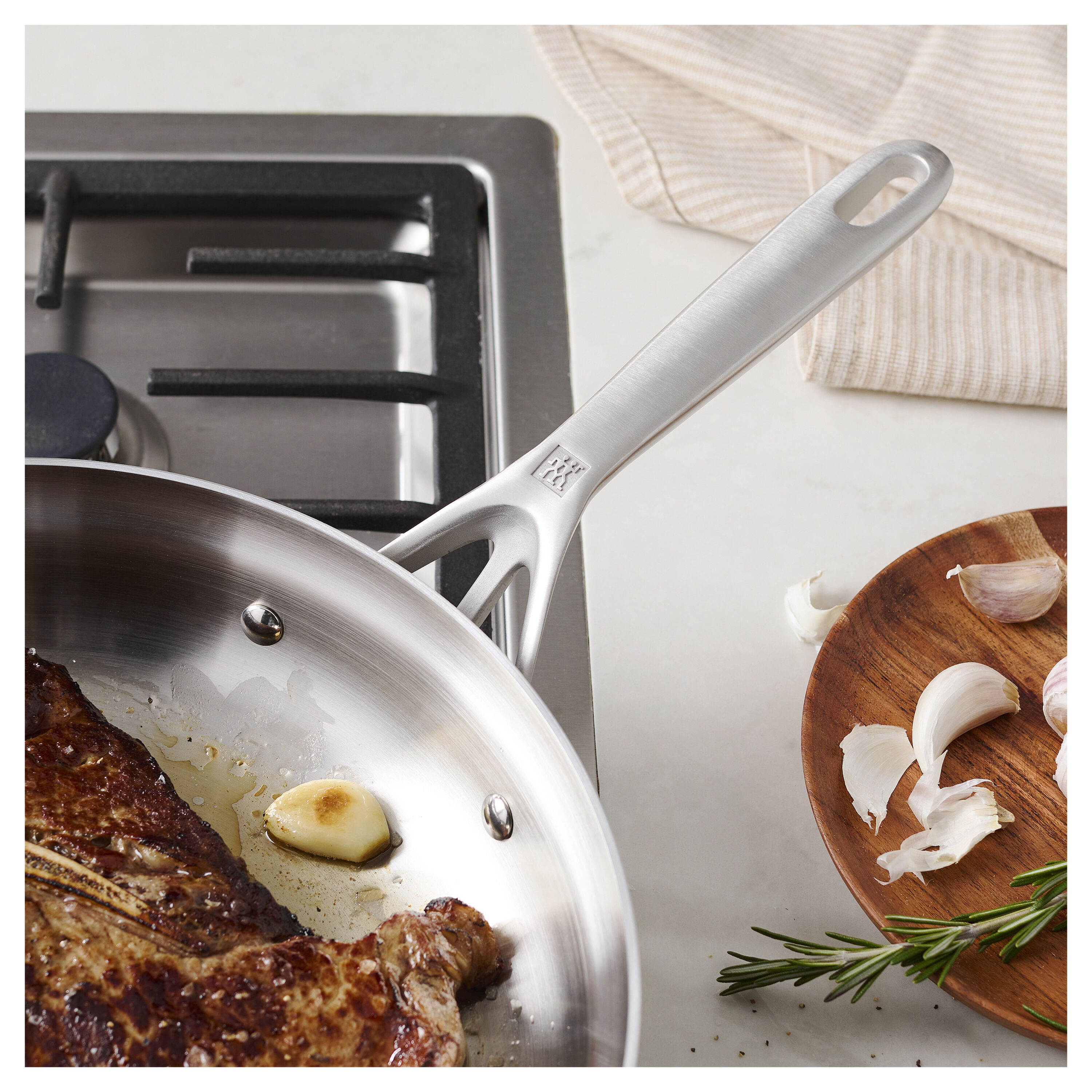 Buy ZWILLING Motion Stainless Steel Frying pan | ZWILLING.COM