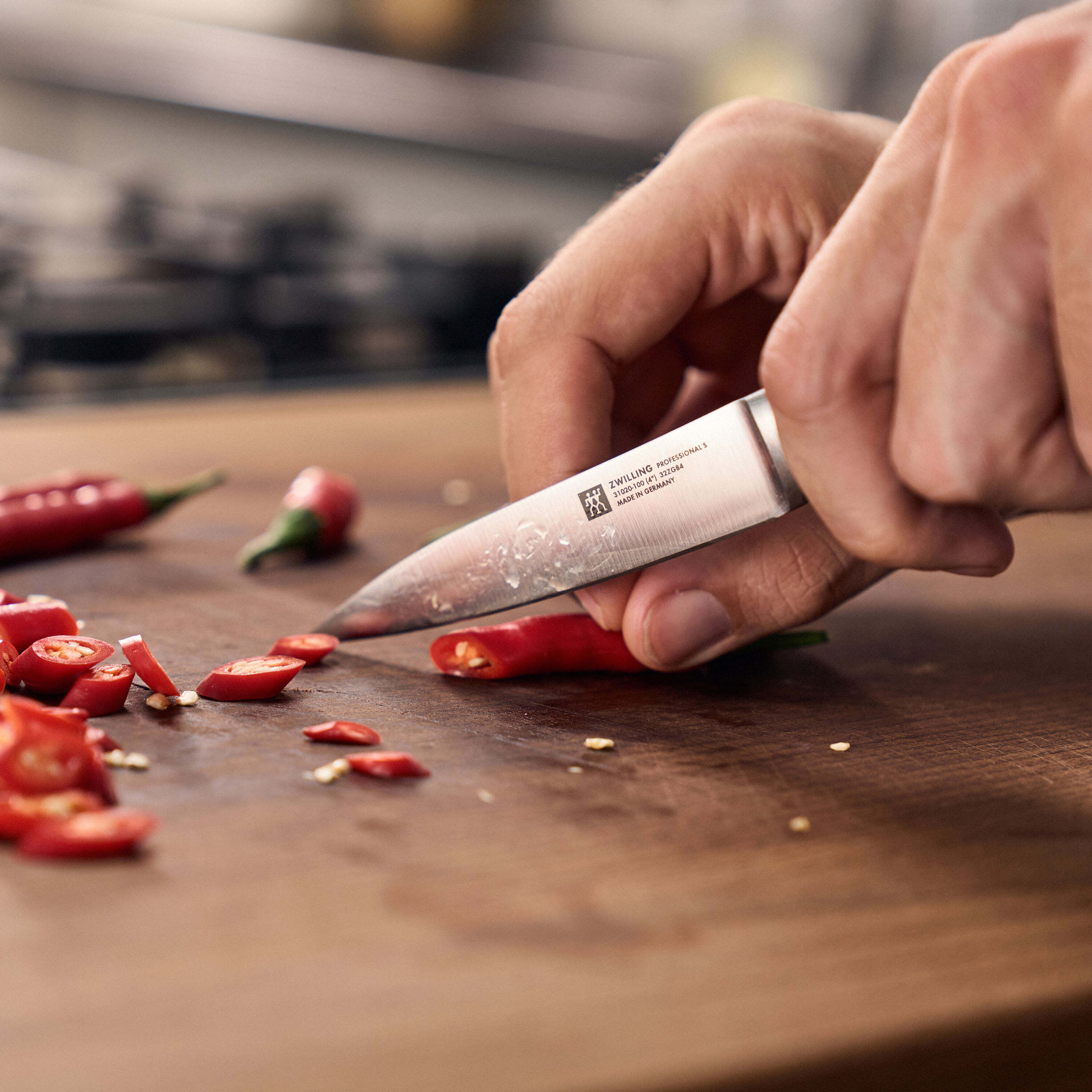 ツヴィリング Professional S パーリングナイフ | ツヴィリング公式