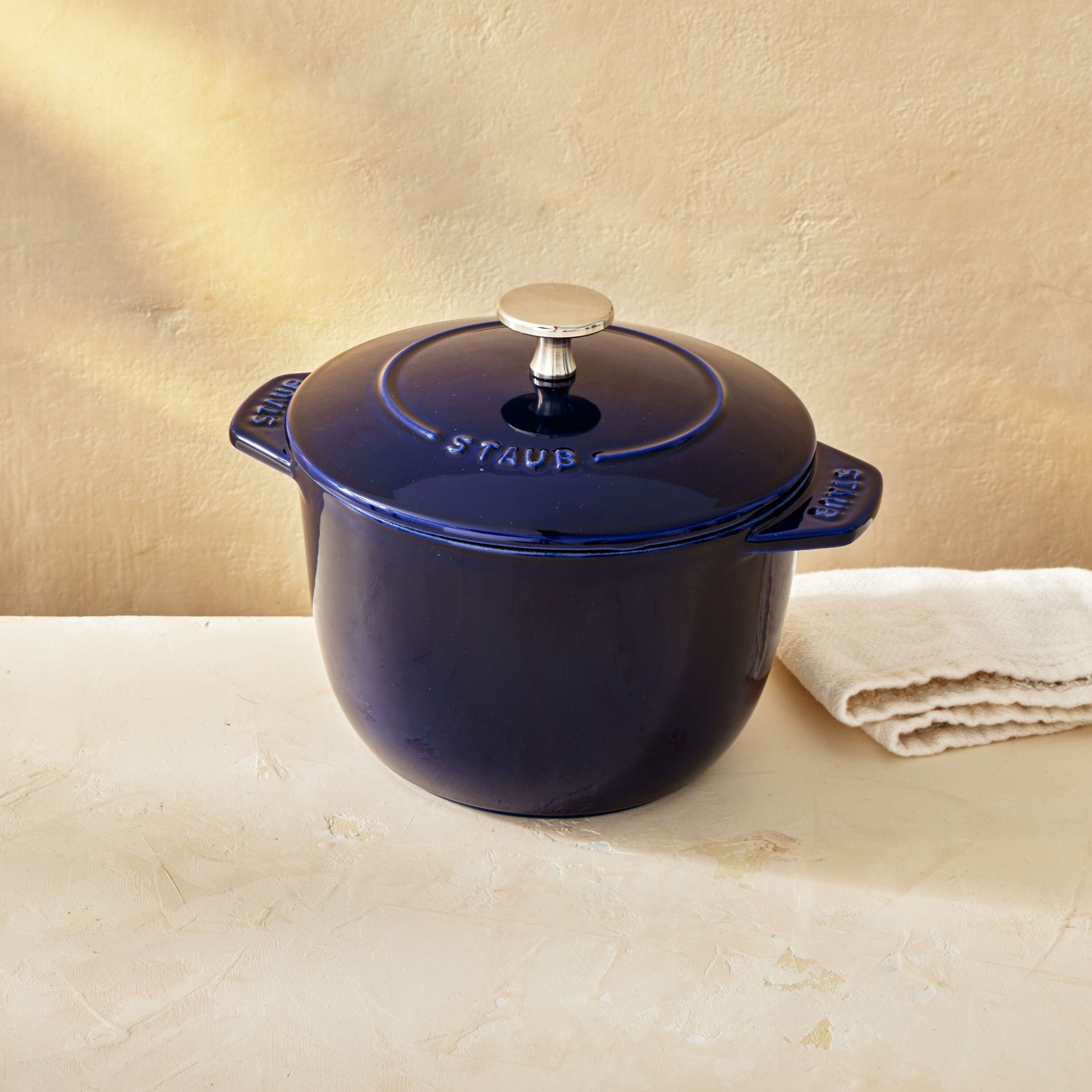 Buy Staub Cast Iron Rice cocotte | ZWILLING.COM
