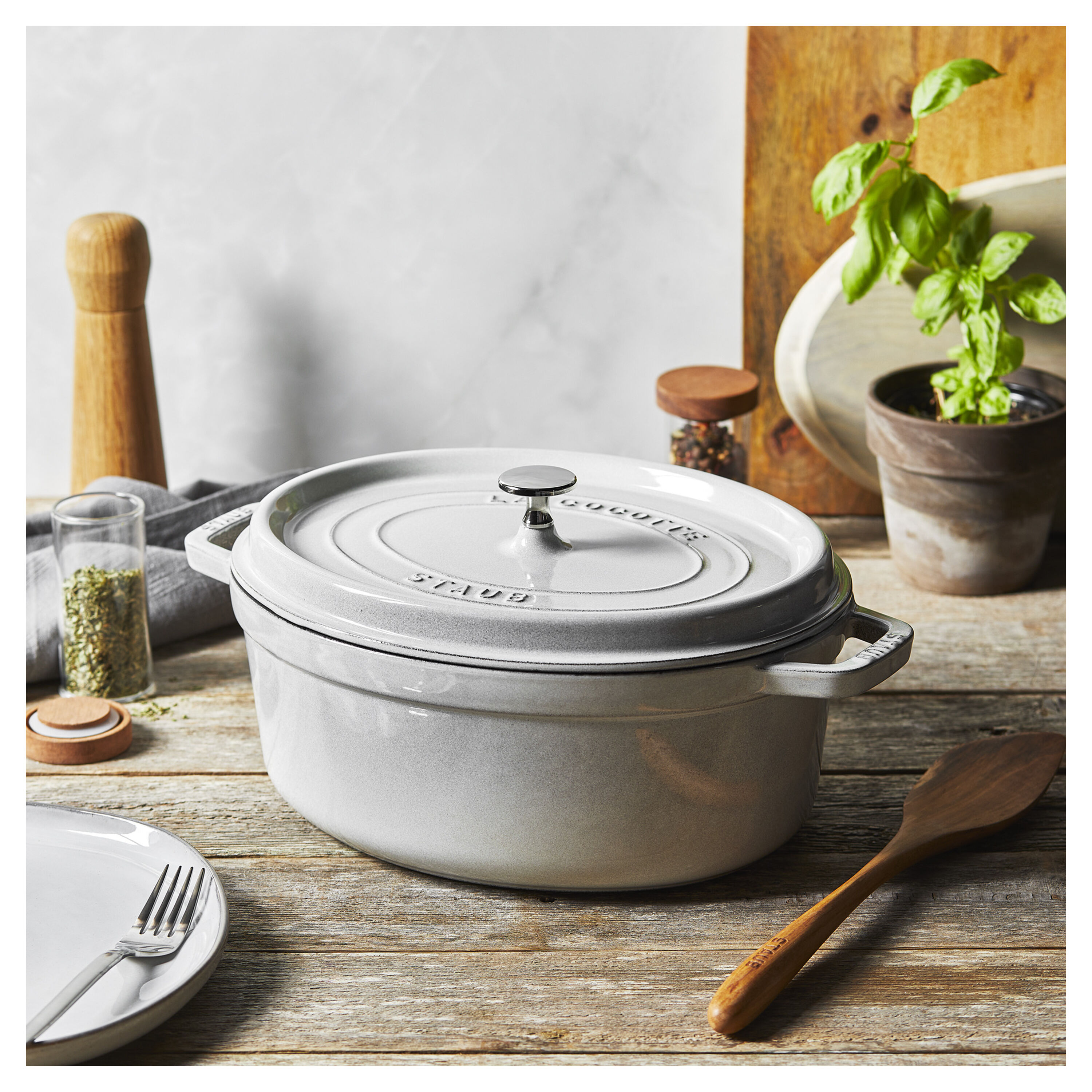 良好◇staub ストウブ カンパーニュ ココットオーバル◇ グレー 調理 