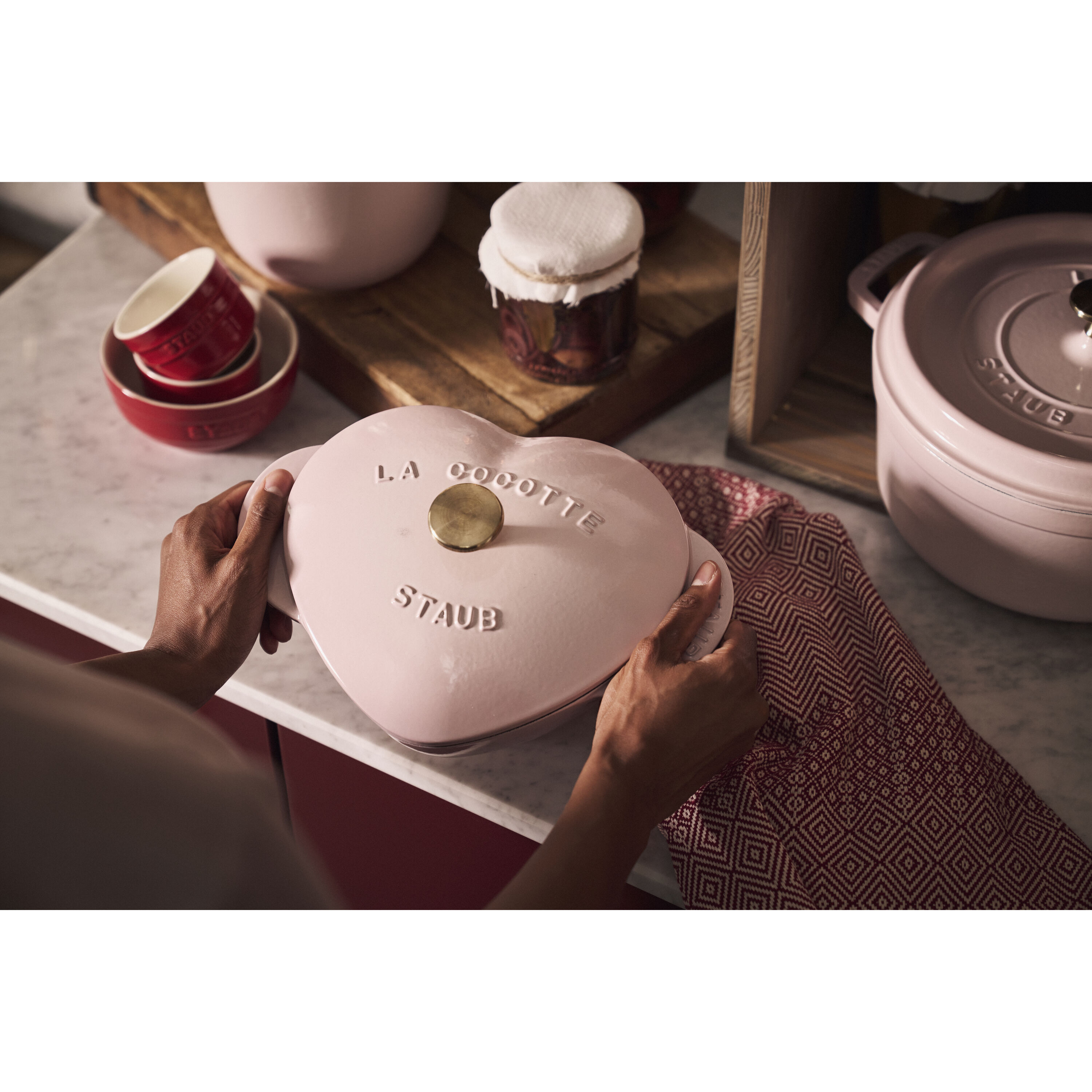 Buy Staub Cast Iron - Specialty Shaped Cocottes Cocotte | ZWILLING.COM