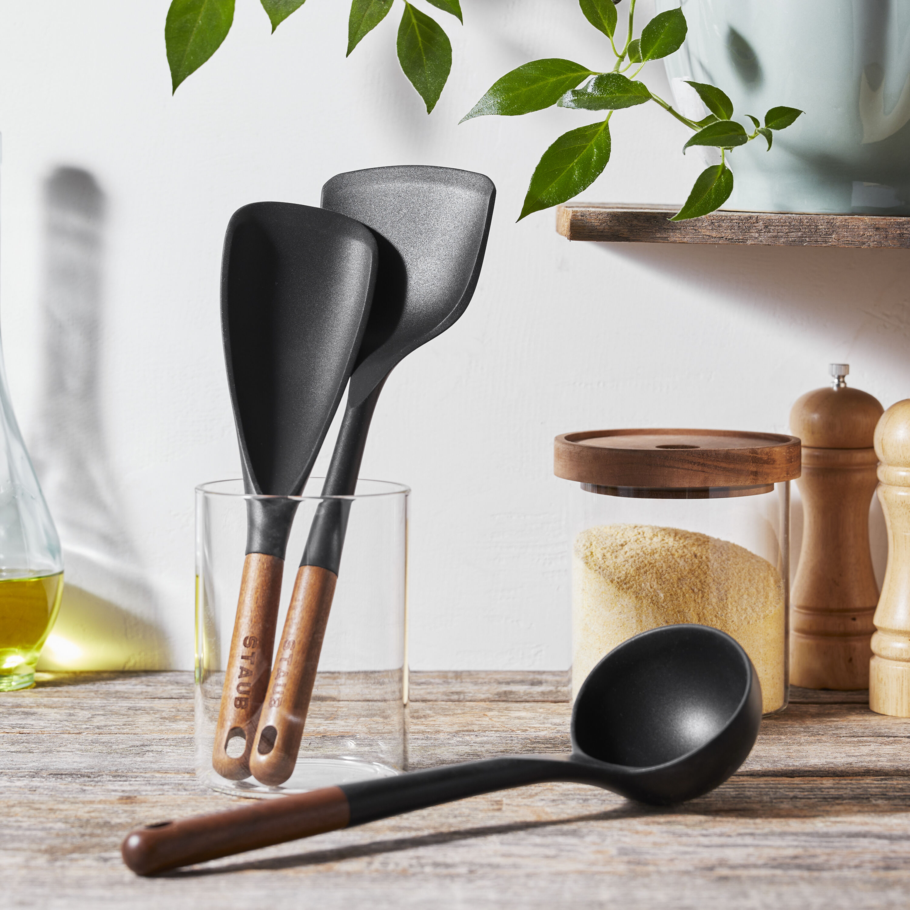 Buy Staub Tools Kitchen gadgets sets | ZWILLING.COM