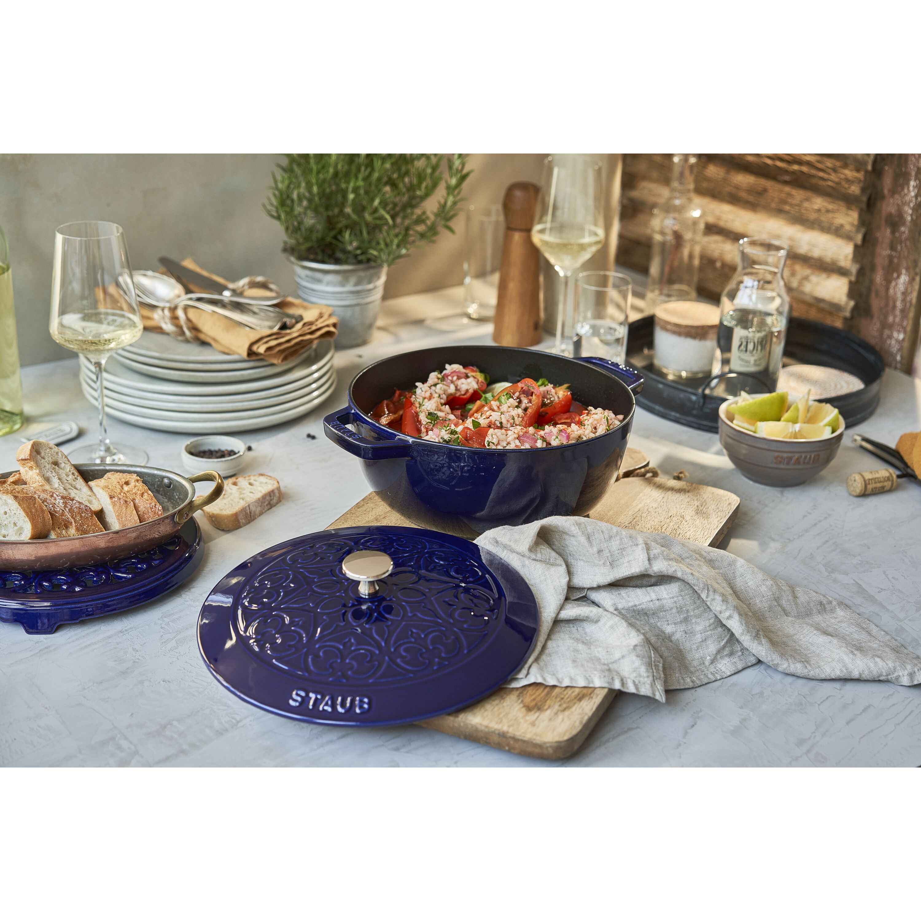 Buy Staub Cast Iron French oven lily | ZWILLING.COM
