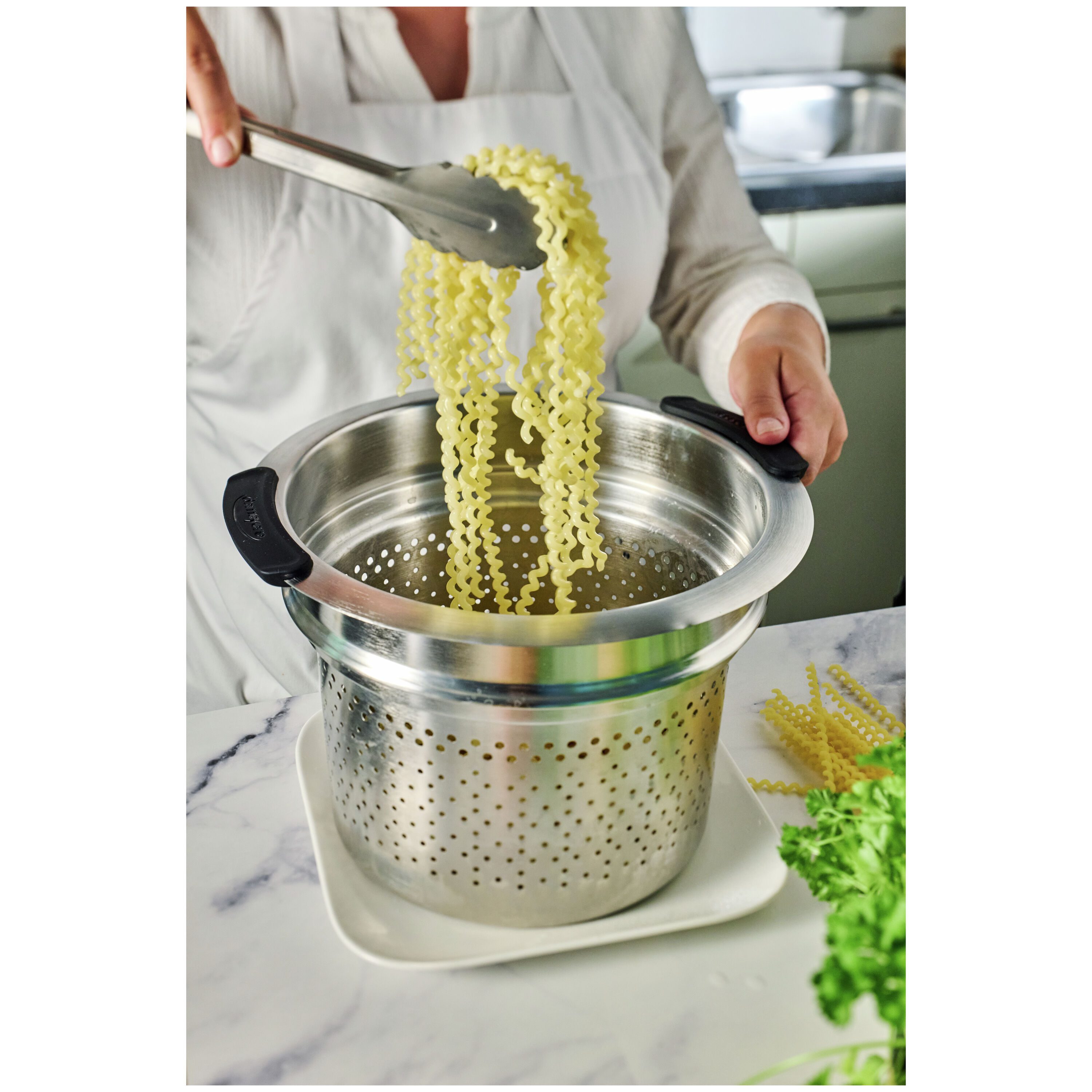 Buy Demeyere Specialties 5 Pasta insert set, 20 cm | ZWILLING.COM