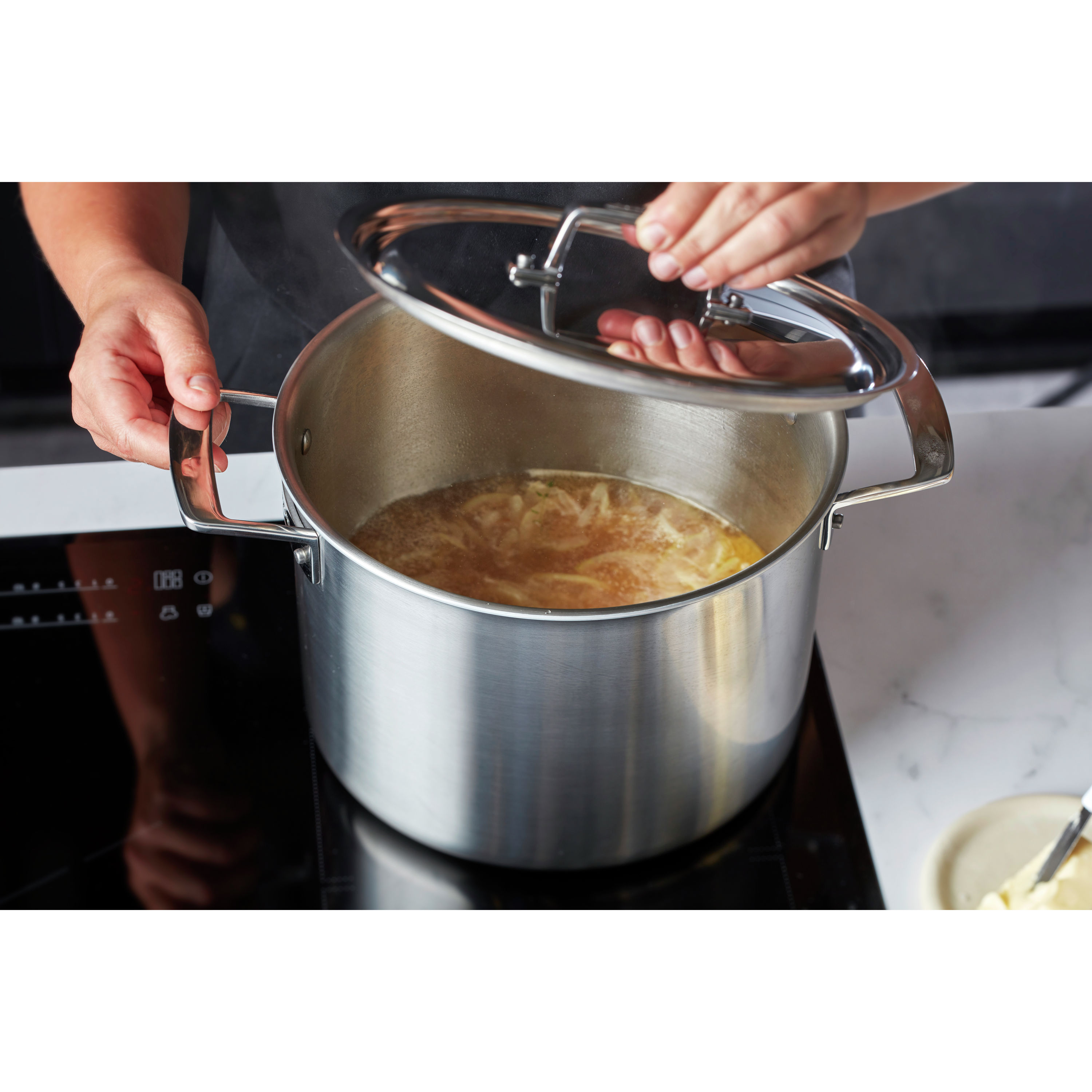 Demeyere Essential 5-ply 8-qt Stainless Steel Stock Pot with Lid, 8-qt -  Kroger