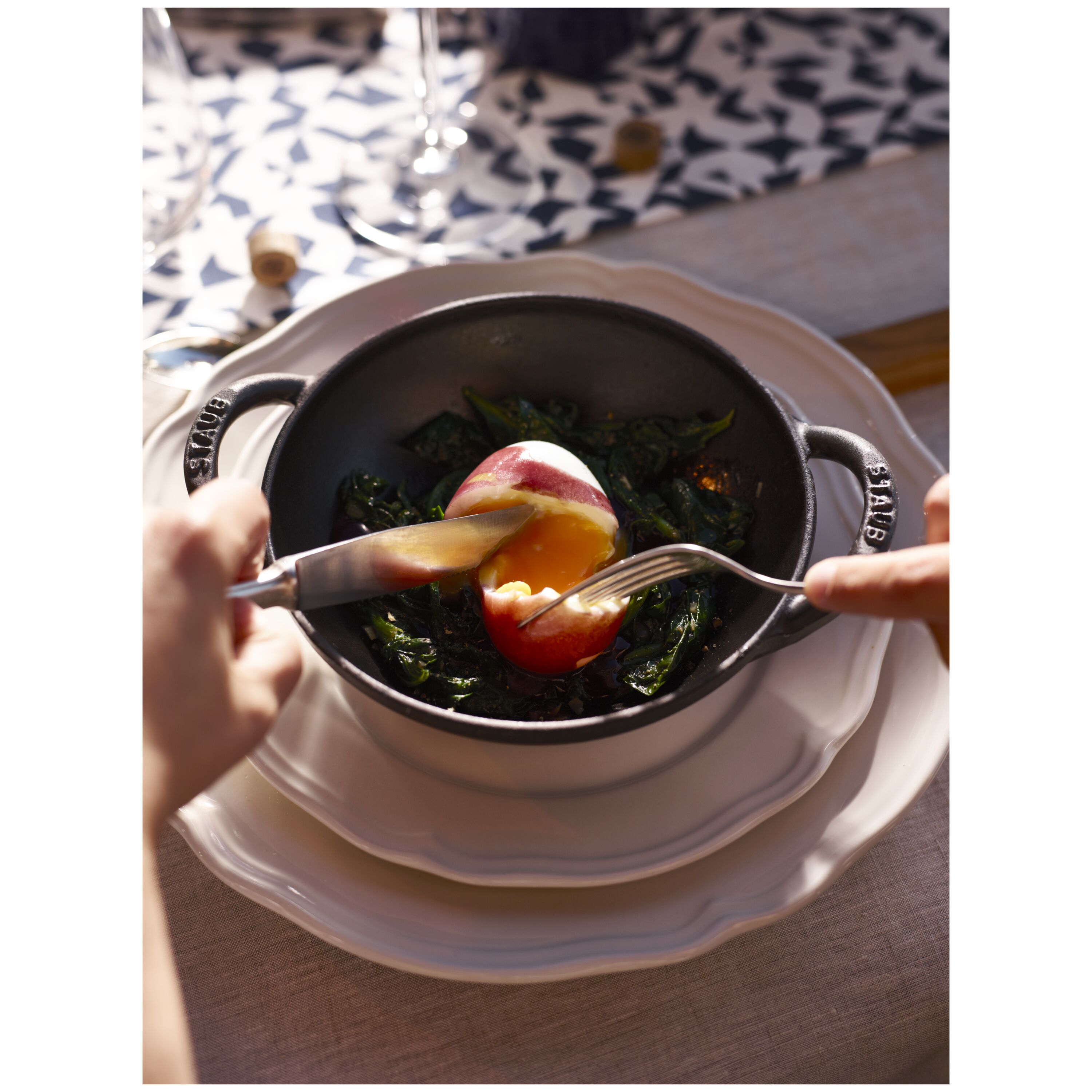 Buy Staub Cast Iron Wok | ZWILLING.COM