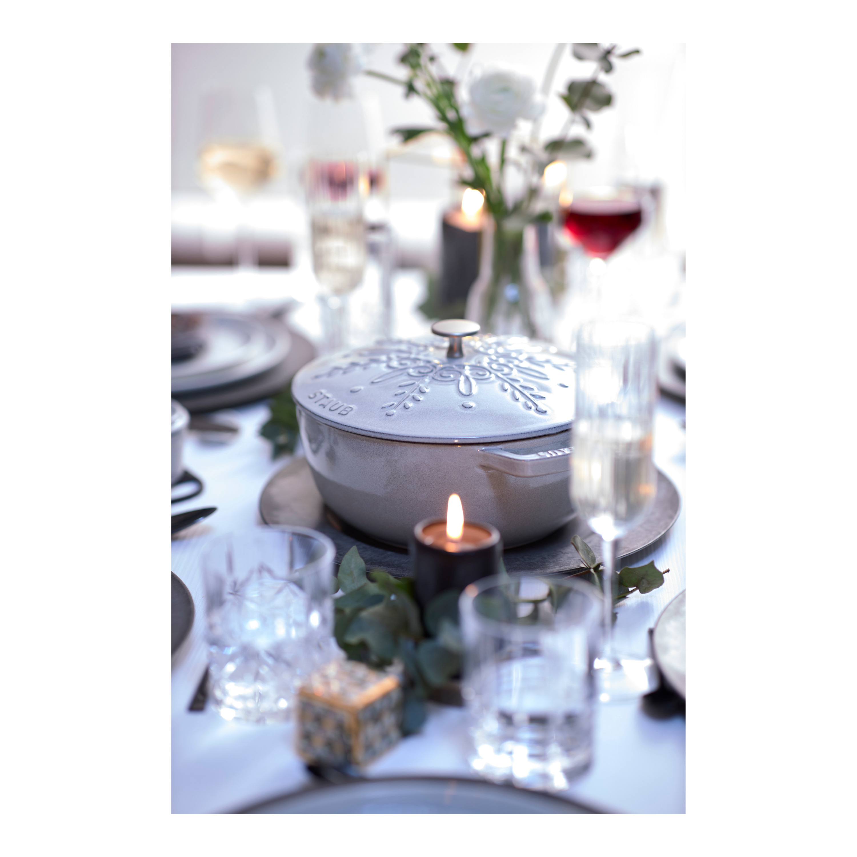 Buy Staub Cast Iron Saute pan snowflake | ZWILLING.COM