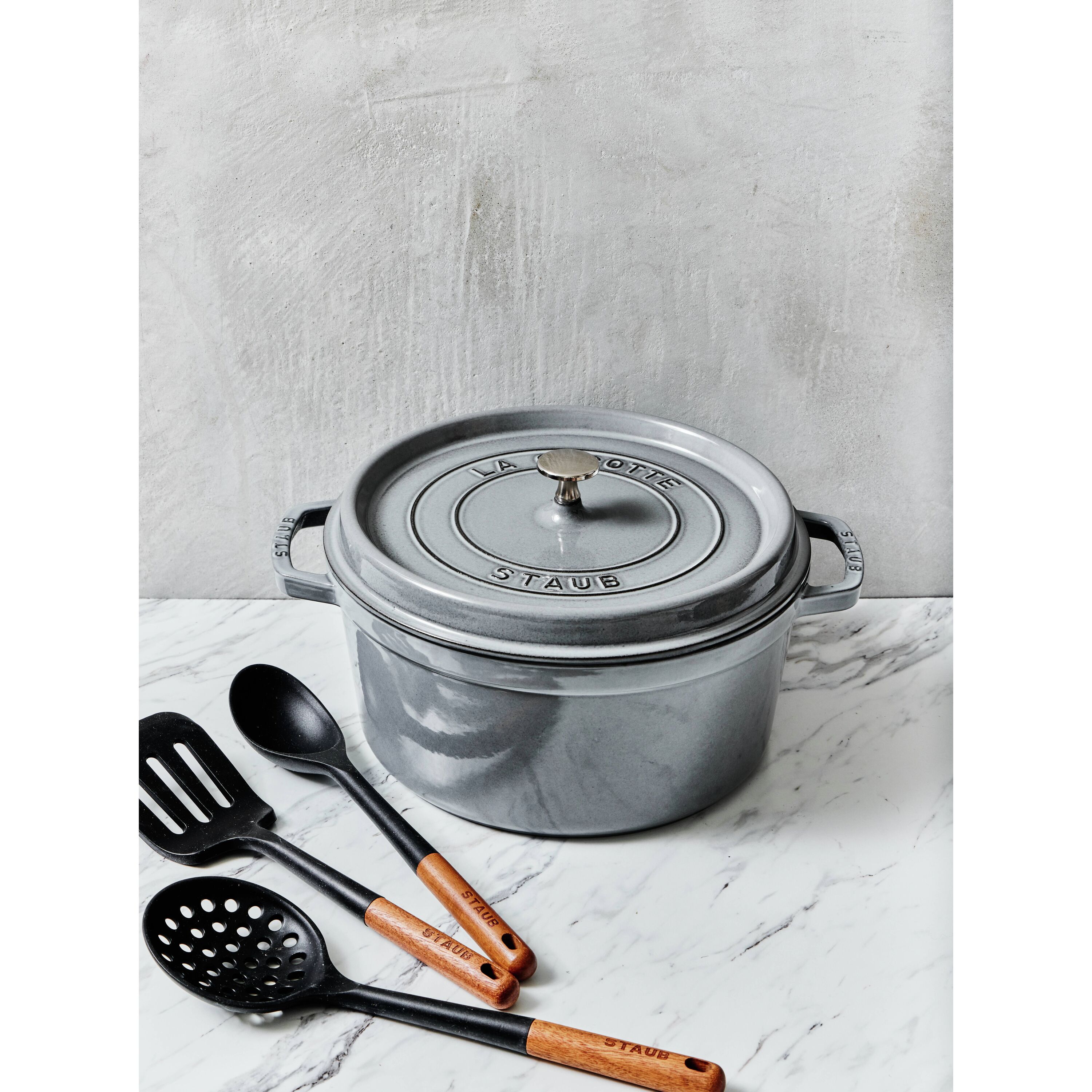 Buy Staub La Cocotte Cocotte | ZWILLING.COM