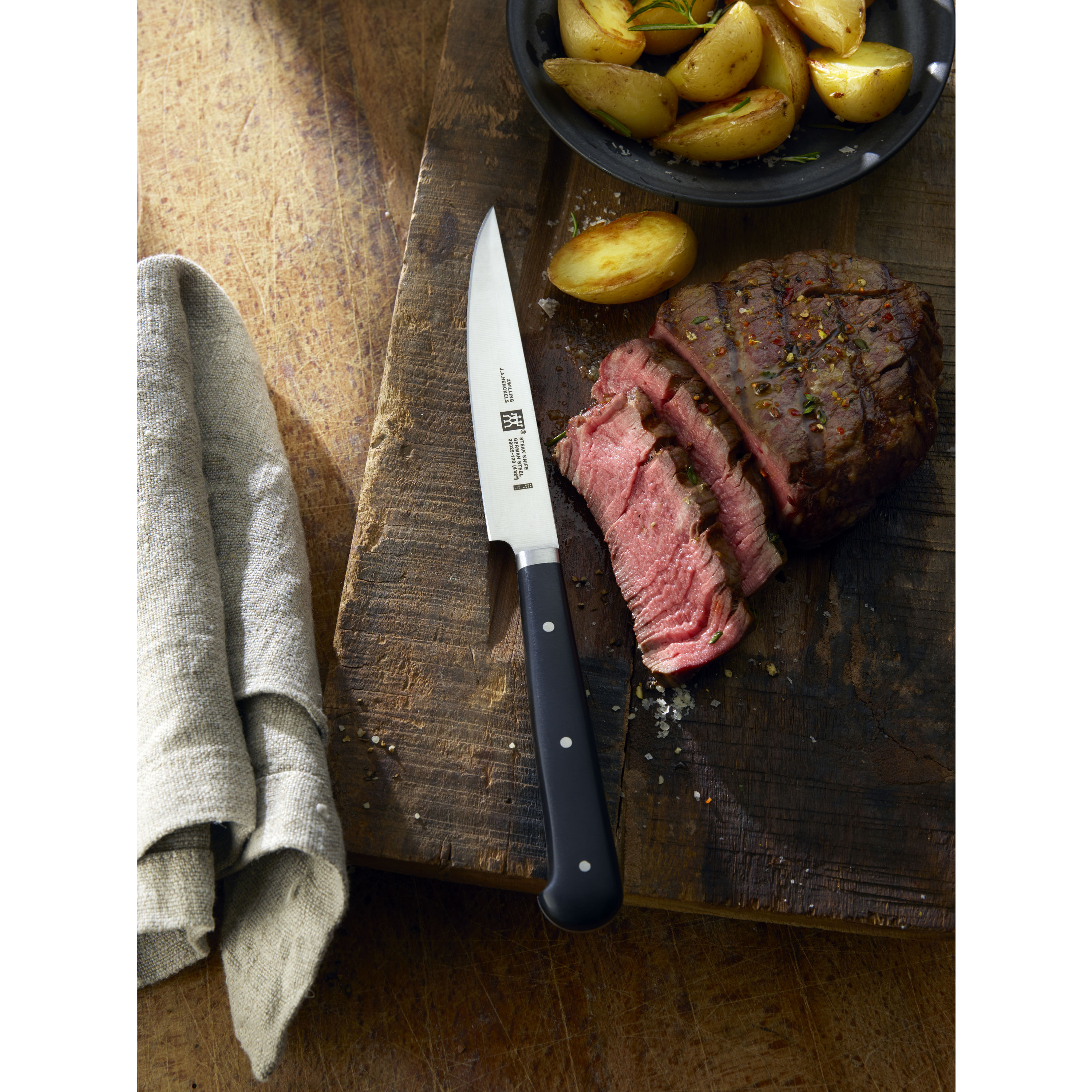 ZWILLING Steak Sets 4-pc, Porterhouse steak knife set in beechwood box