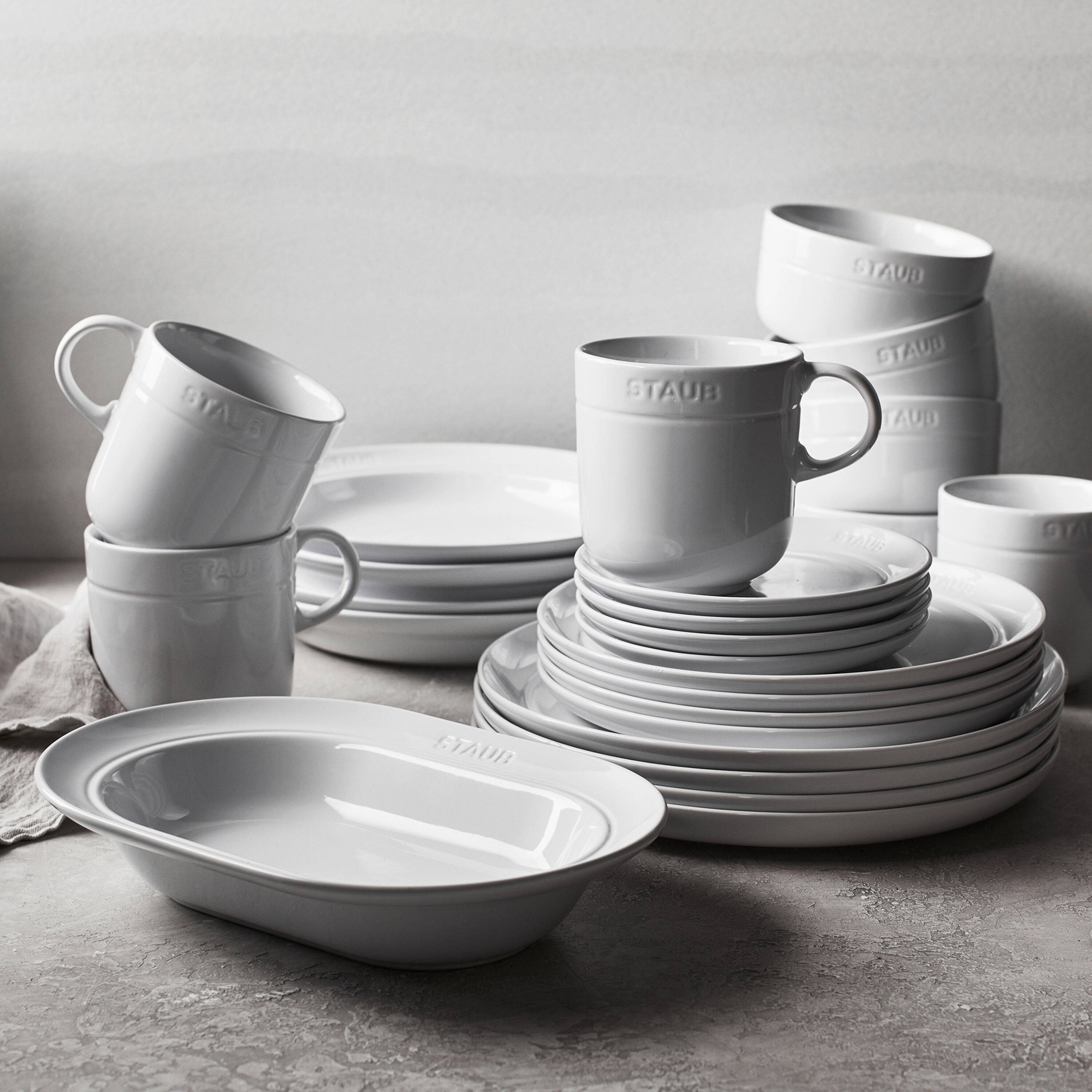 Buy Staub Dinnerware Plate | ZWILLING.COM