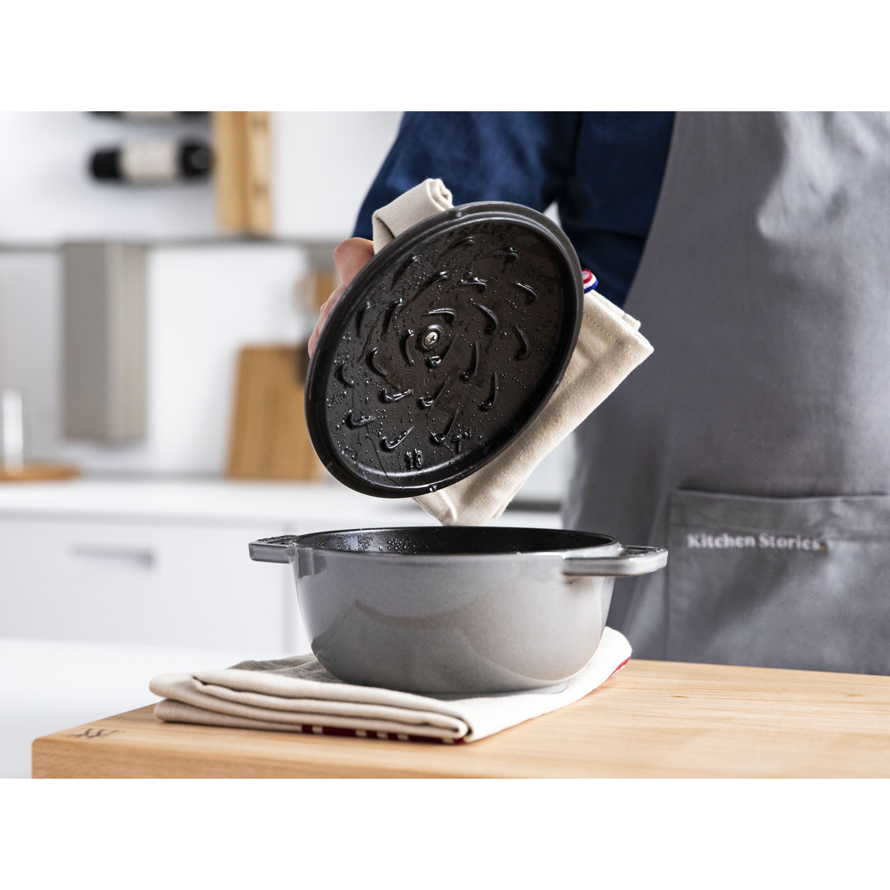 ストウブ 鋳物ホーロー鍋 Wa-NABE・フレンチオーブン 16 cm, 鋳鉄