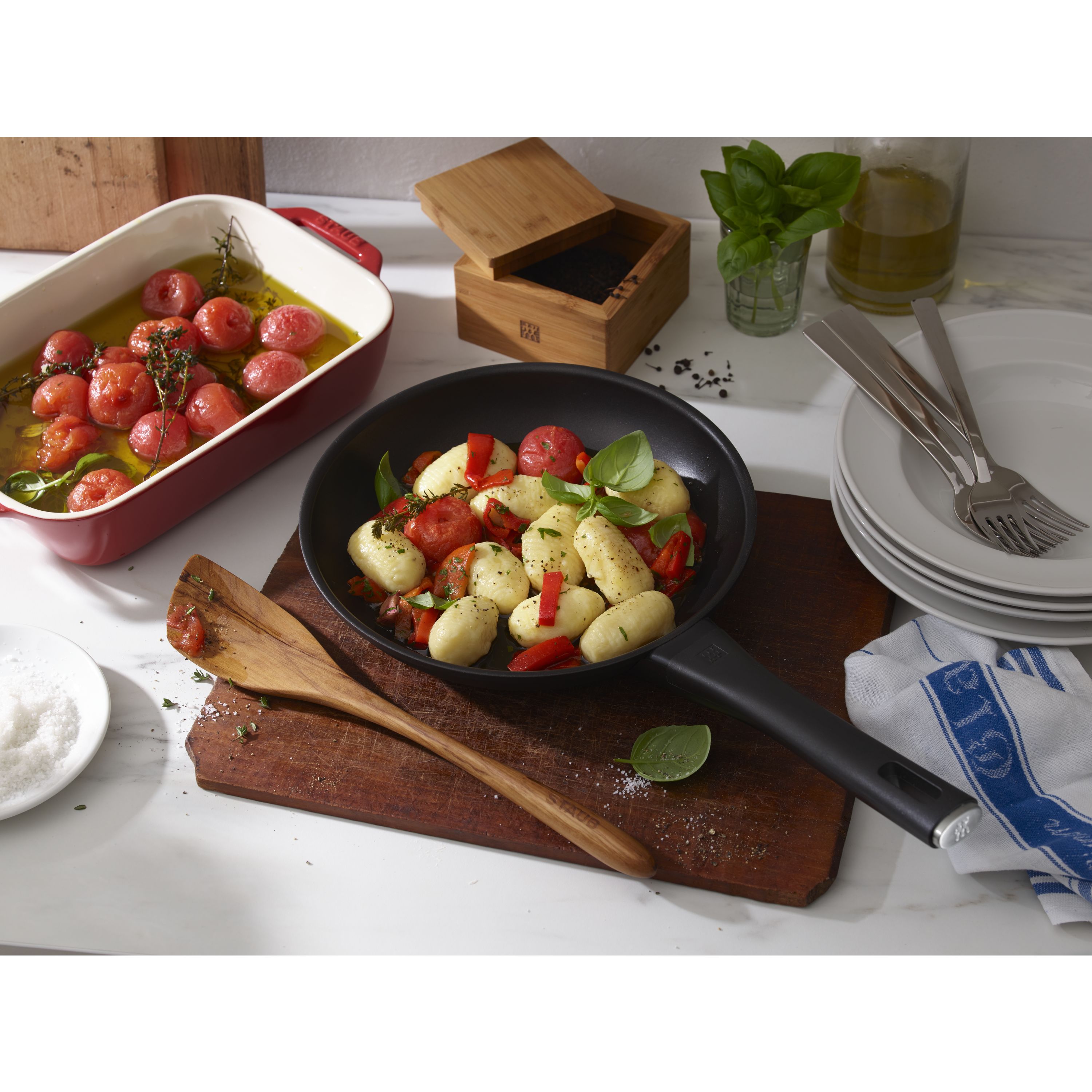Zwilling Madura Plus 10-Piece Nonstick Aluminum Cookware Set, Exclusive on  Food52