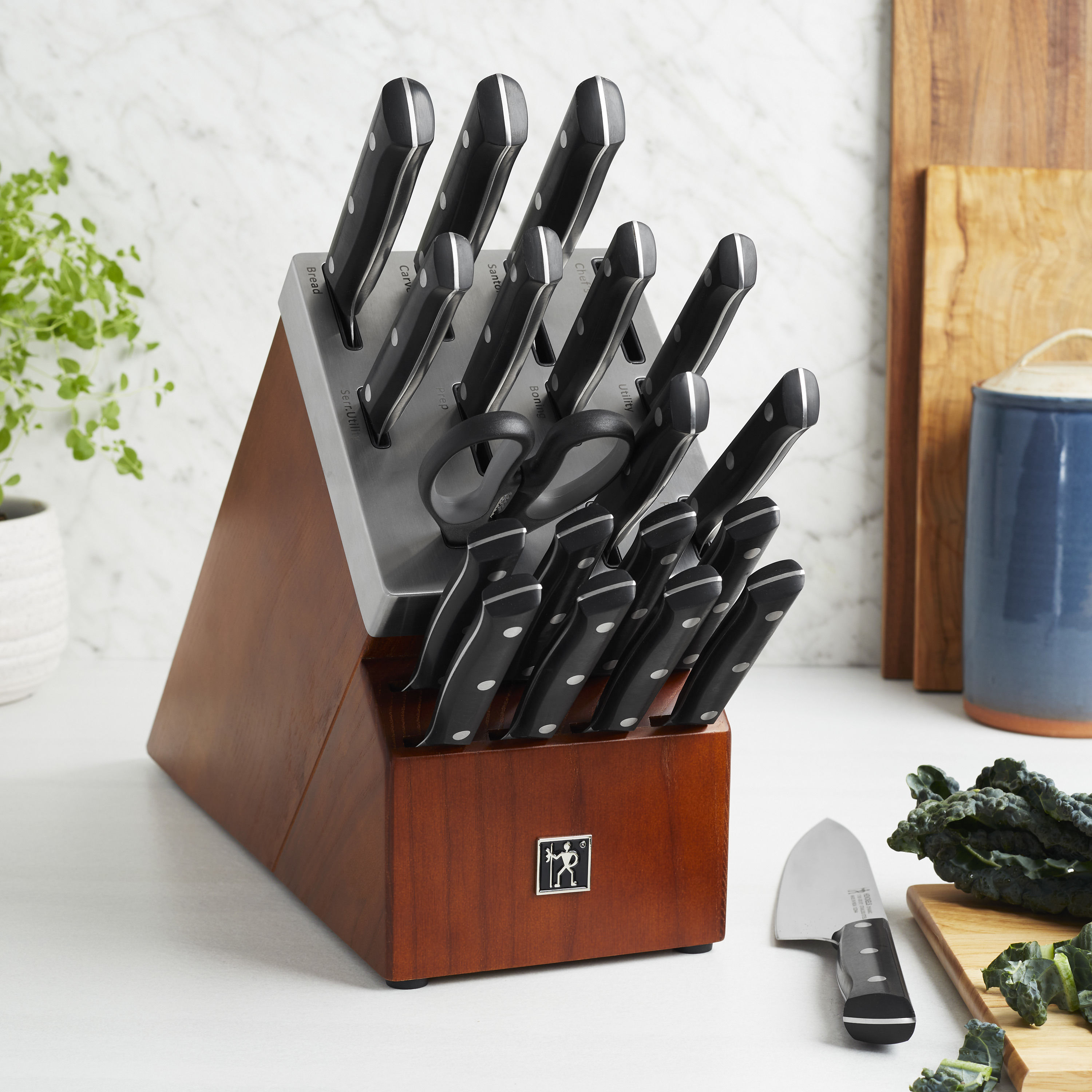 Henckels Statement Razor-Sharp 20-Piece Knife Set with Block, Chef Knife, Bread Knife, German Engineered Knife Informed by Over 100 Years of Mastery