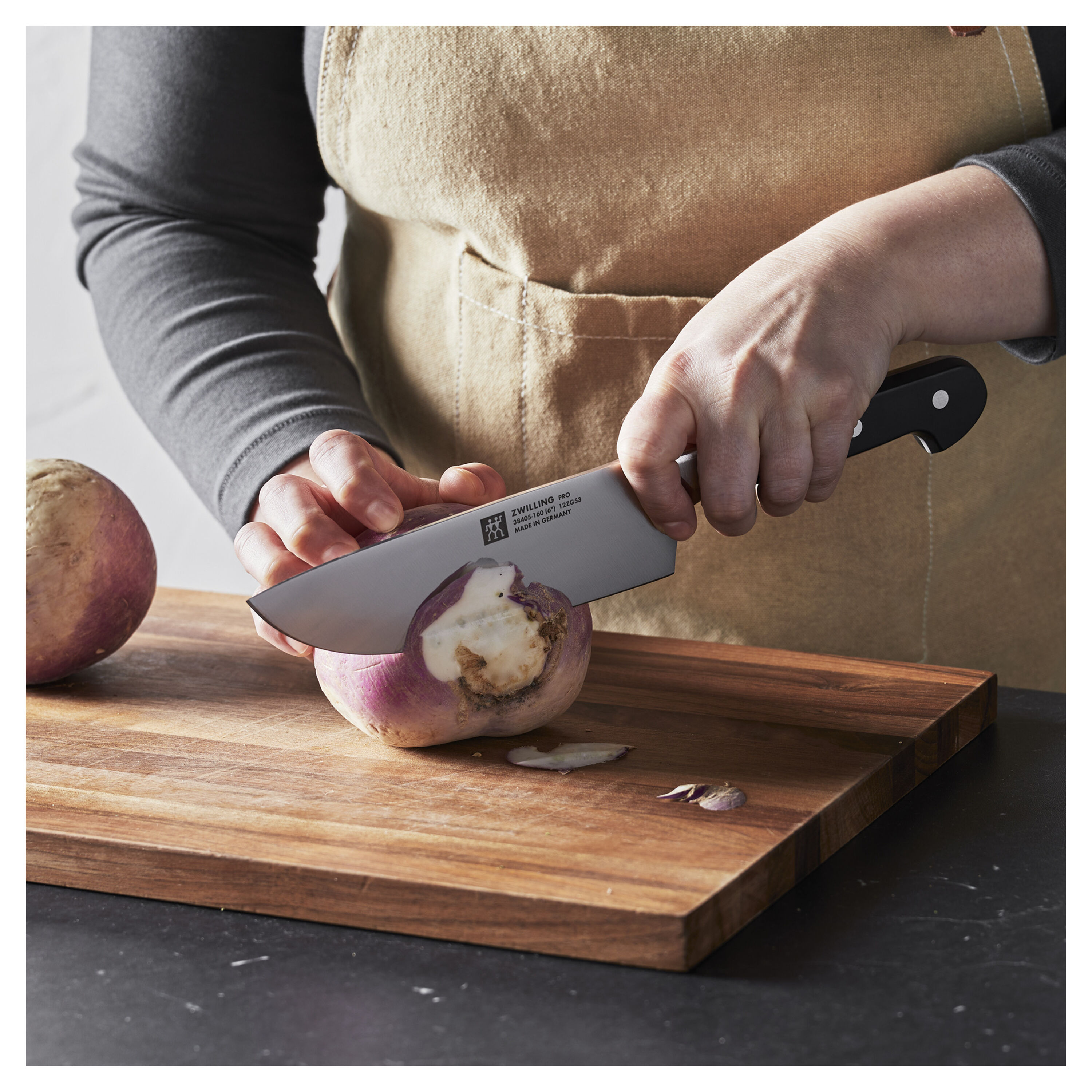 Buy ZWILLING Pro Chef's knife | ZWILLING.COM