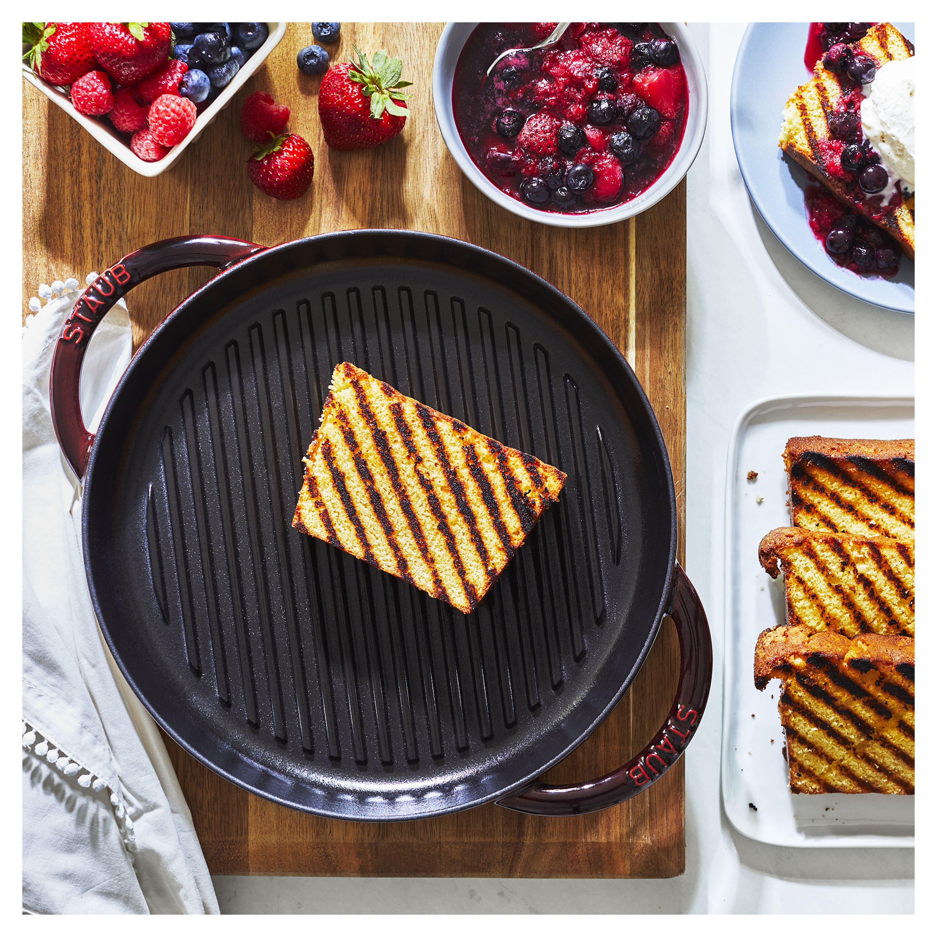 Buy Staub Cast Iron Pure grill | ZWILLING.COM