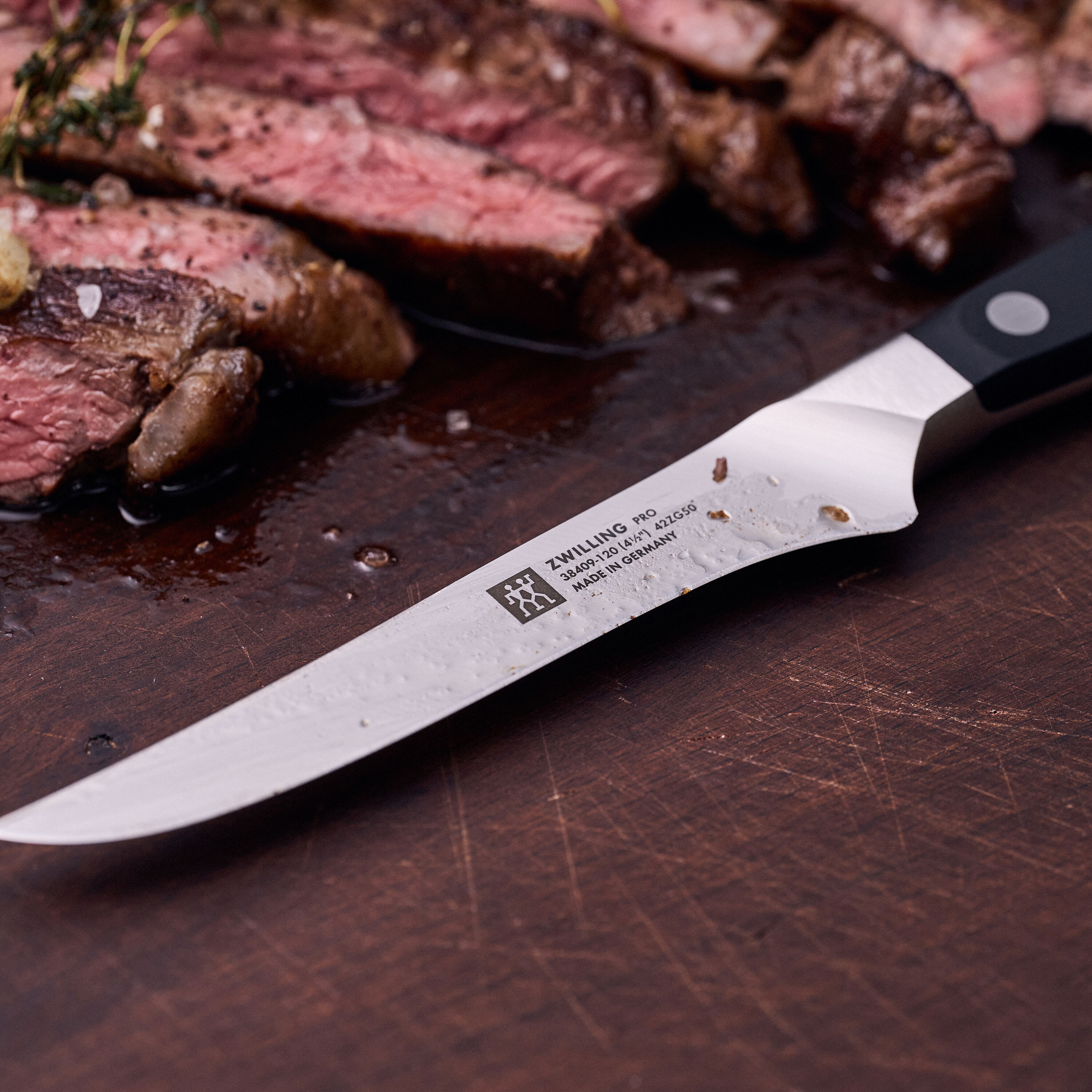 Buy ZWILLING Pro Steak knife | ZWILLING.COM