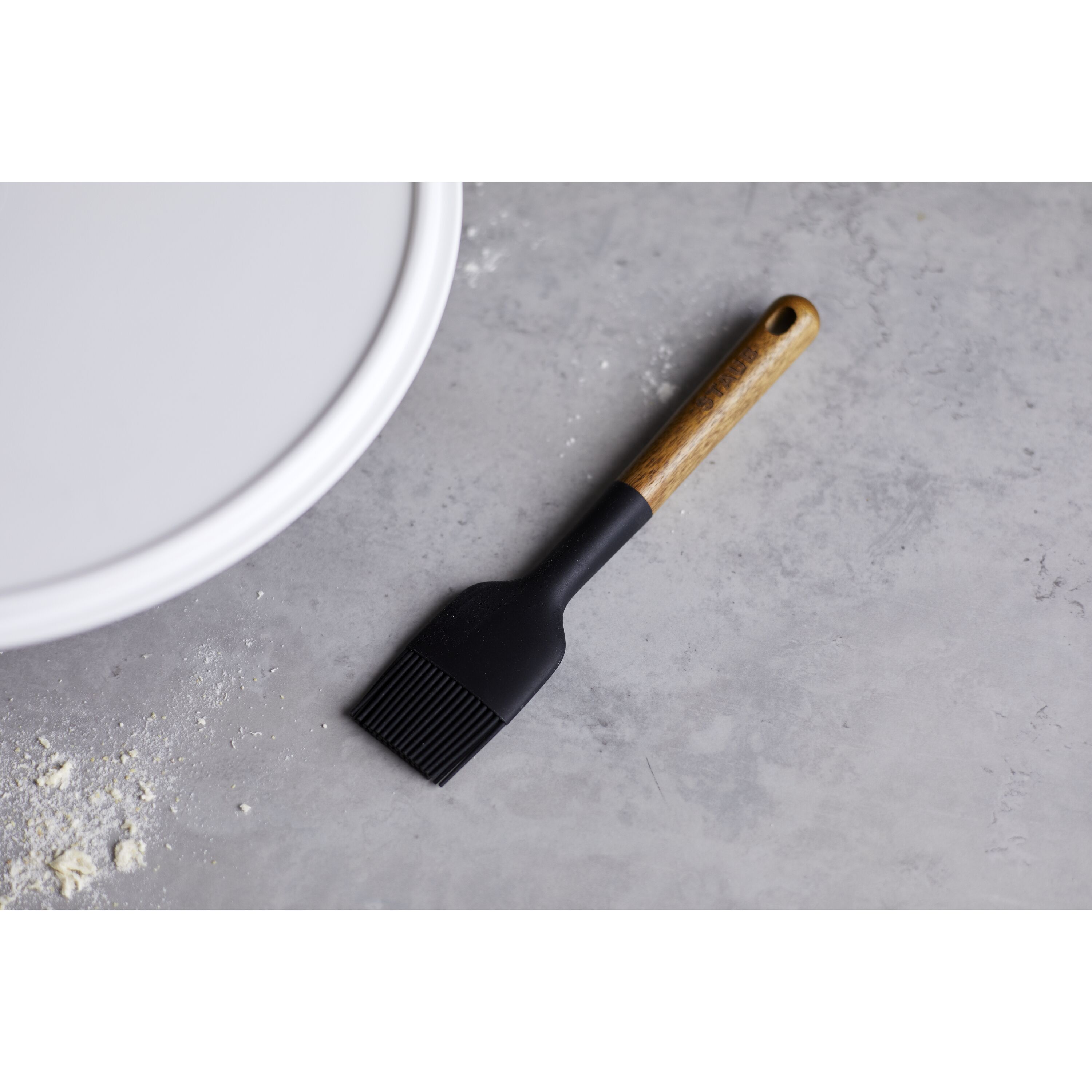 Staub Pinceau à Pâtisserie Silicone Et Acacia - Outil Ergonomique Cuisine Pro