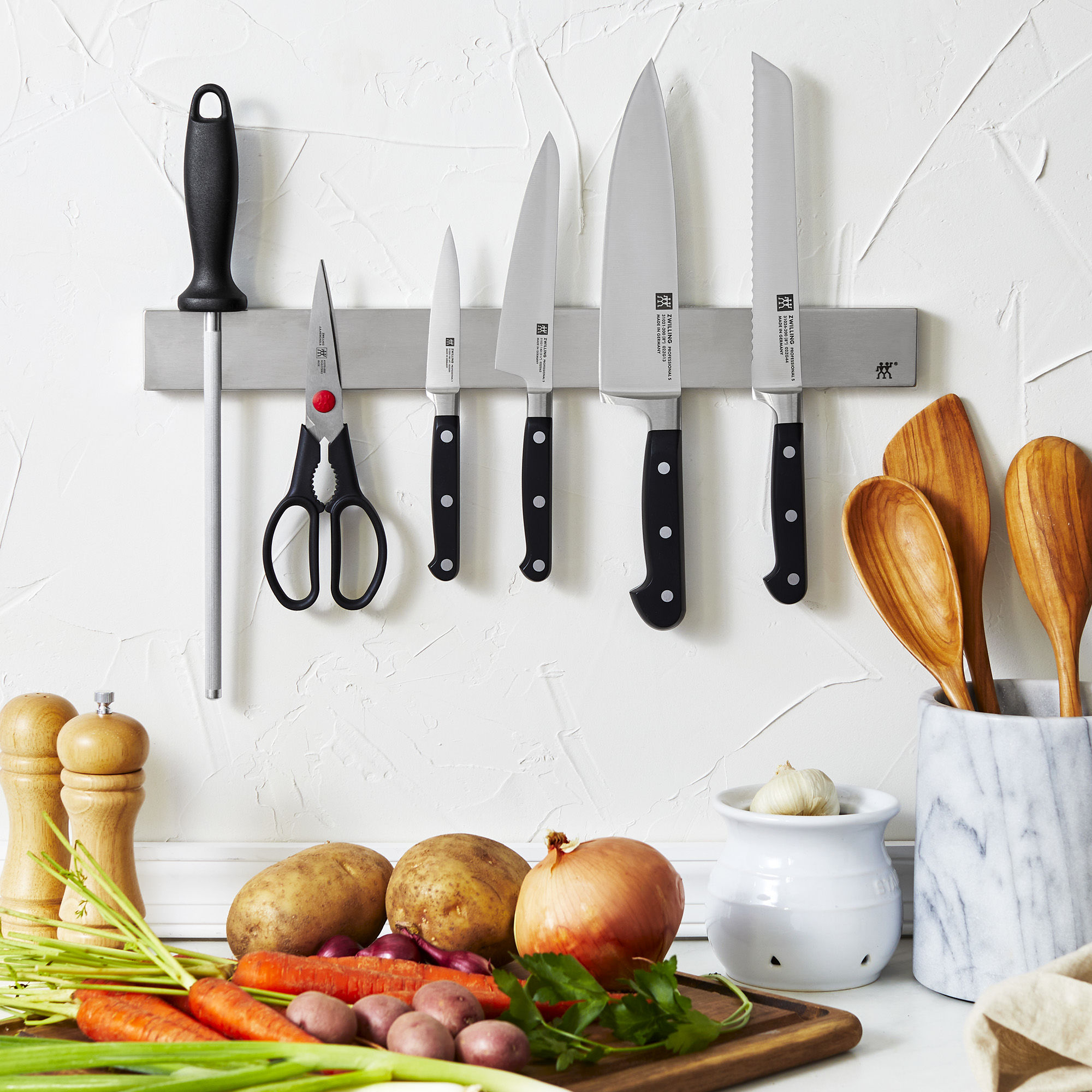 https://www.zwilling.com/on/demandware.static/-/Sites-zwilling-master-catalog/default/dw94a5b8a6/images/large/750033395.jpg