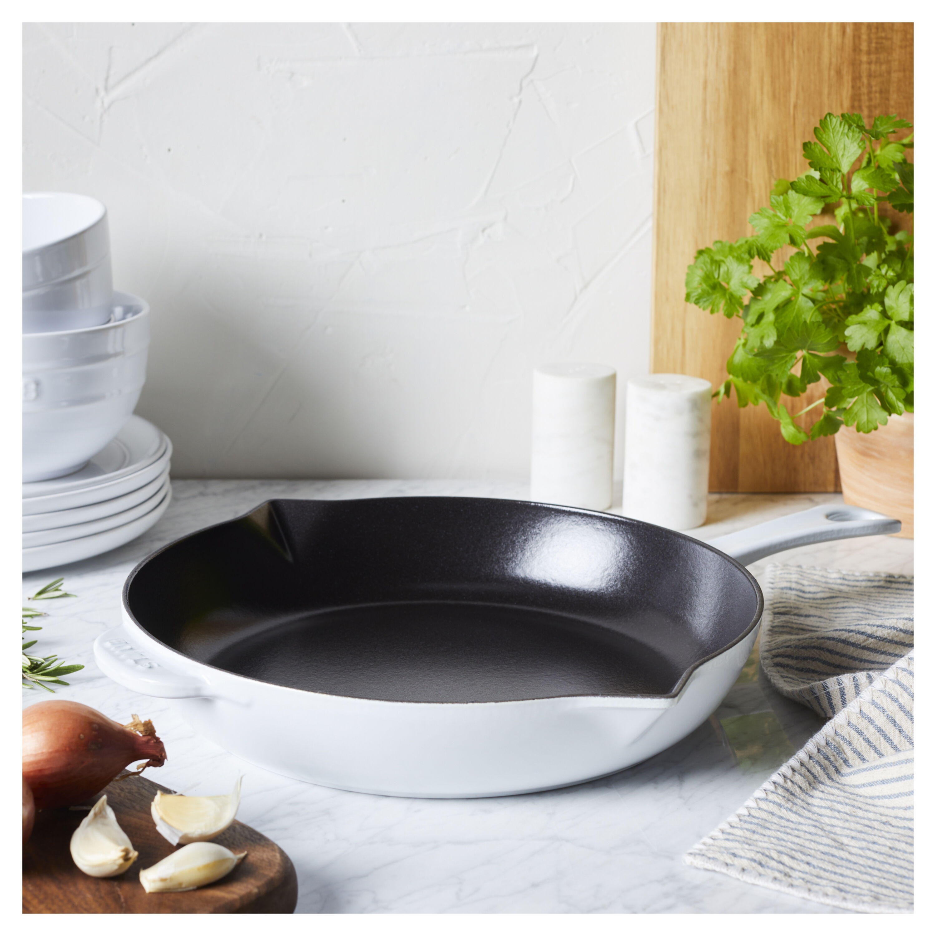 Buy Staub | ZWILLING.COM