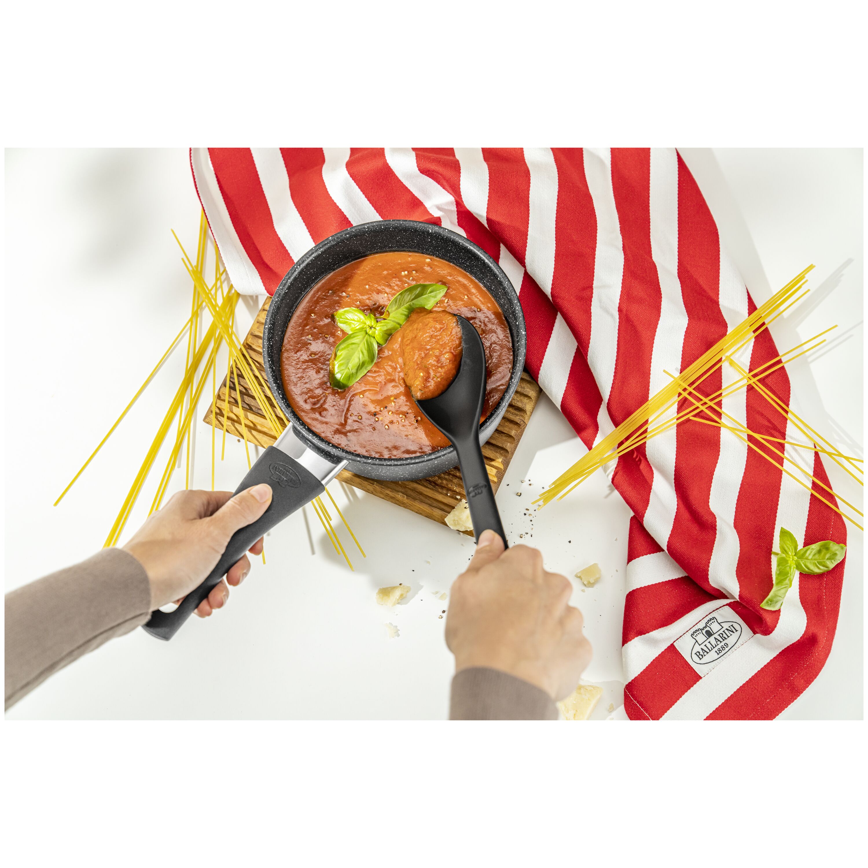 バッラリーニ ヴィピテーノ ソースパン | ツヴィリング公式オンライン