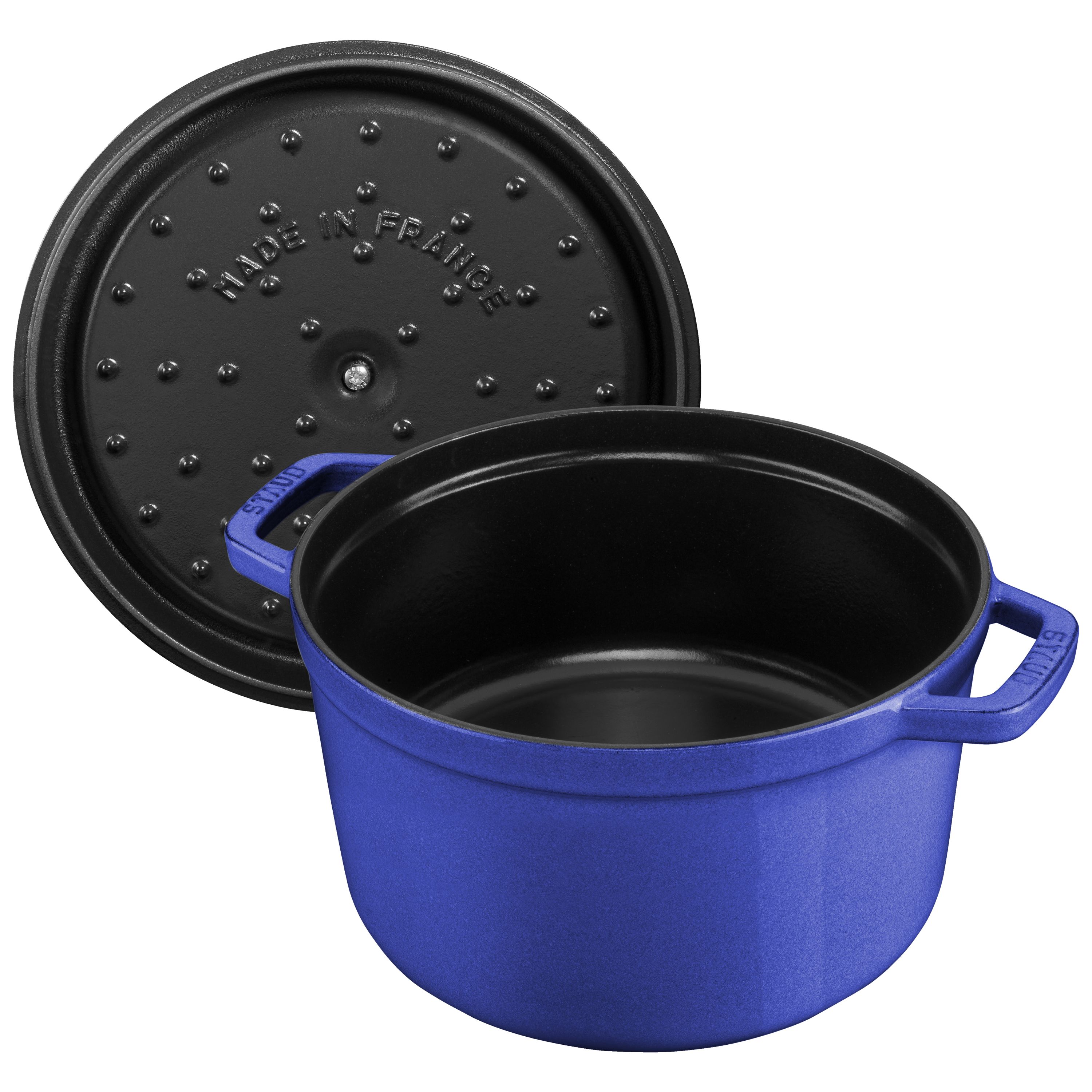 Staub Dutch Oven: Get our favorite cocotte at a substantial discount
