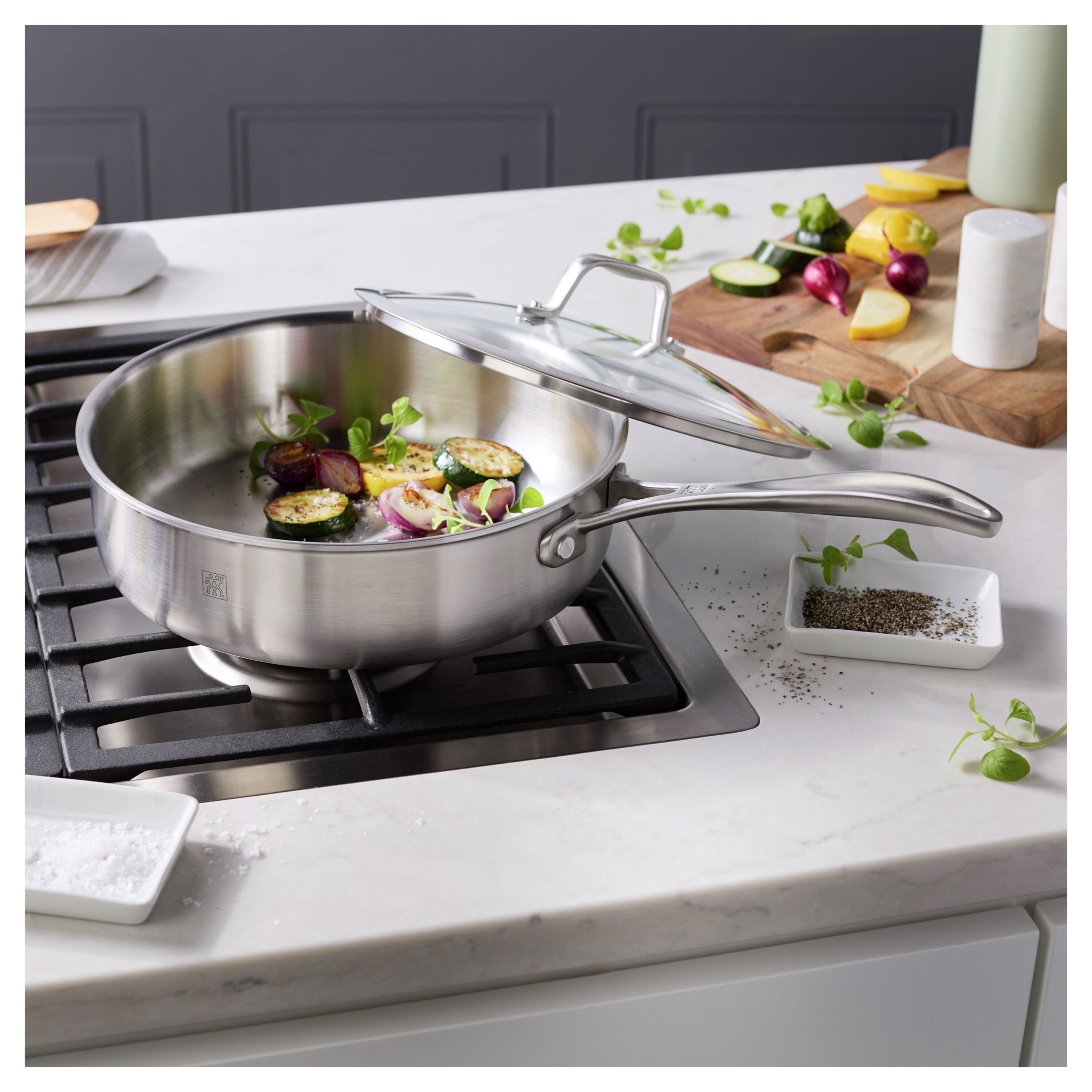Buy ZWILLING Spirit 3-Ply Saute pan | ZWILLING.COM