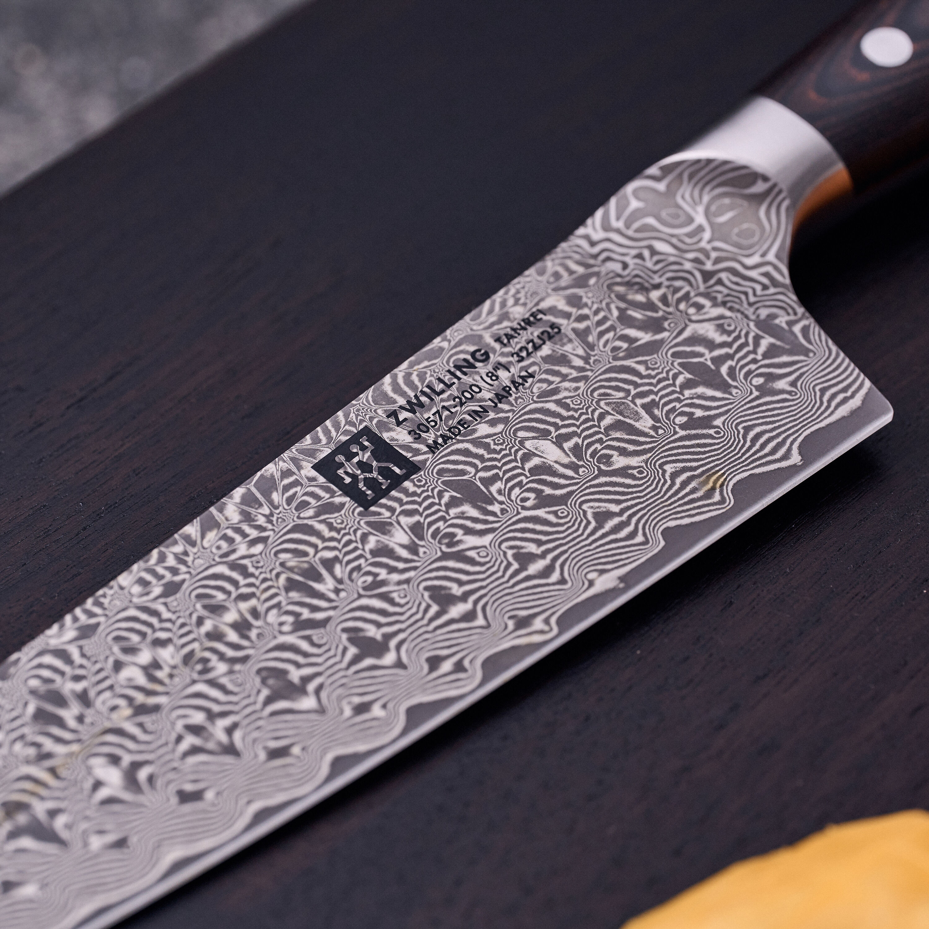 Buy ZWILLING Tanrei Chef's knife | ZWILLING.COM