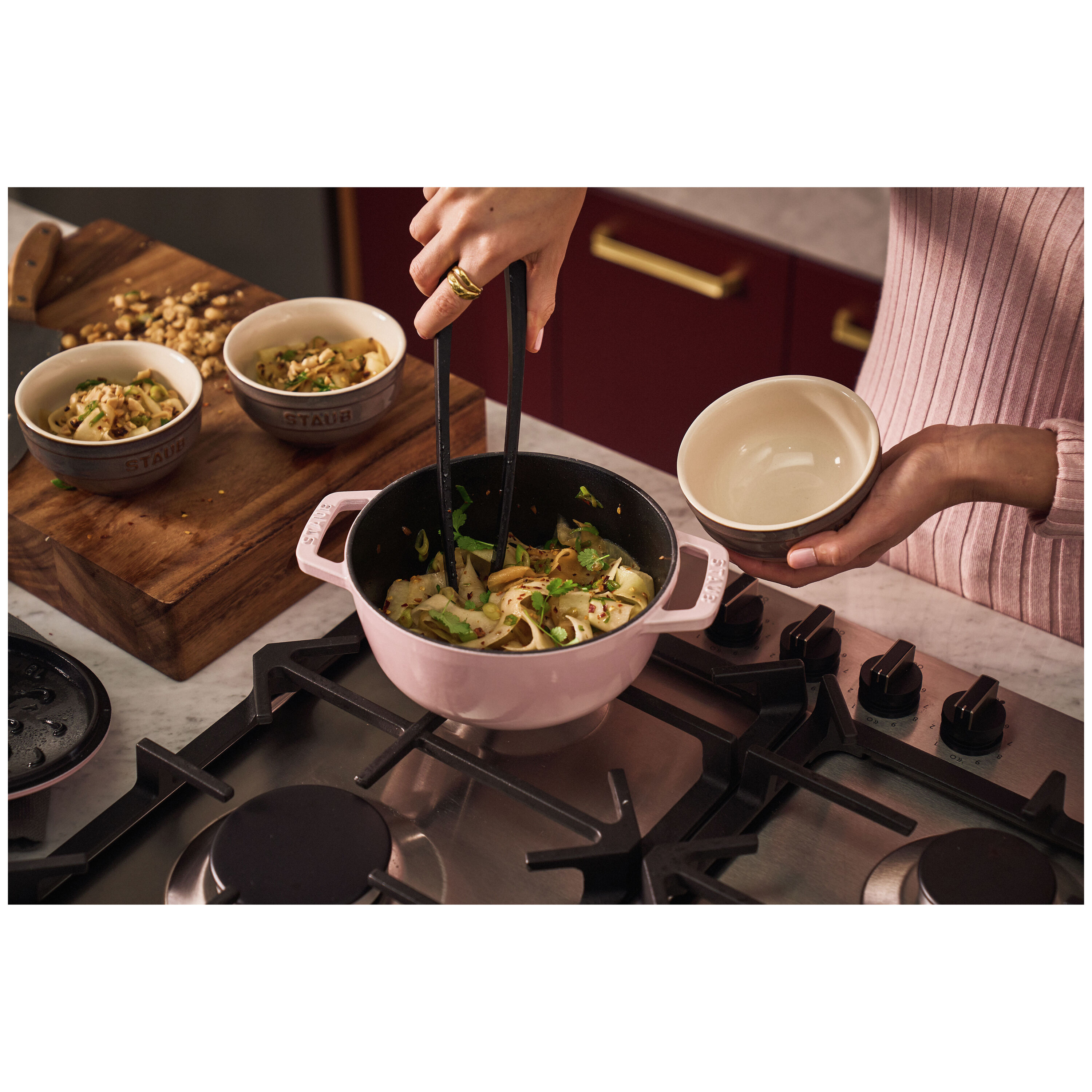 ストウブ 鋳物ホーロー鍋 Wa-NABE・フレンチオーブン | ツヴィリング