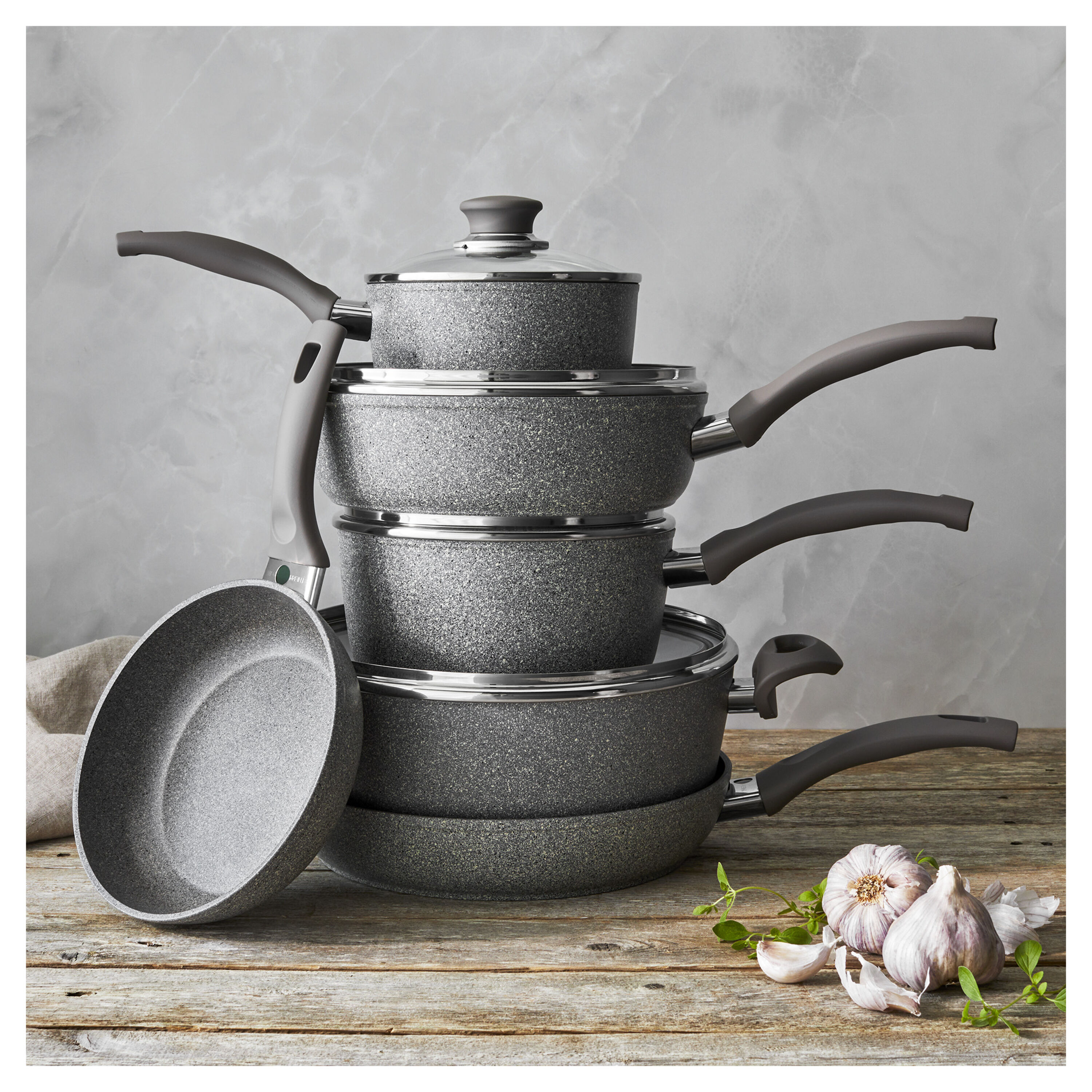バルーン•バティーア　プレマスリーブセット Buy BALLARINI Modena Pots and pans set | ZWILLING.COM