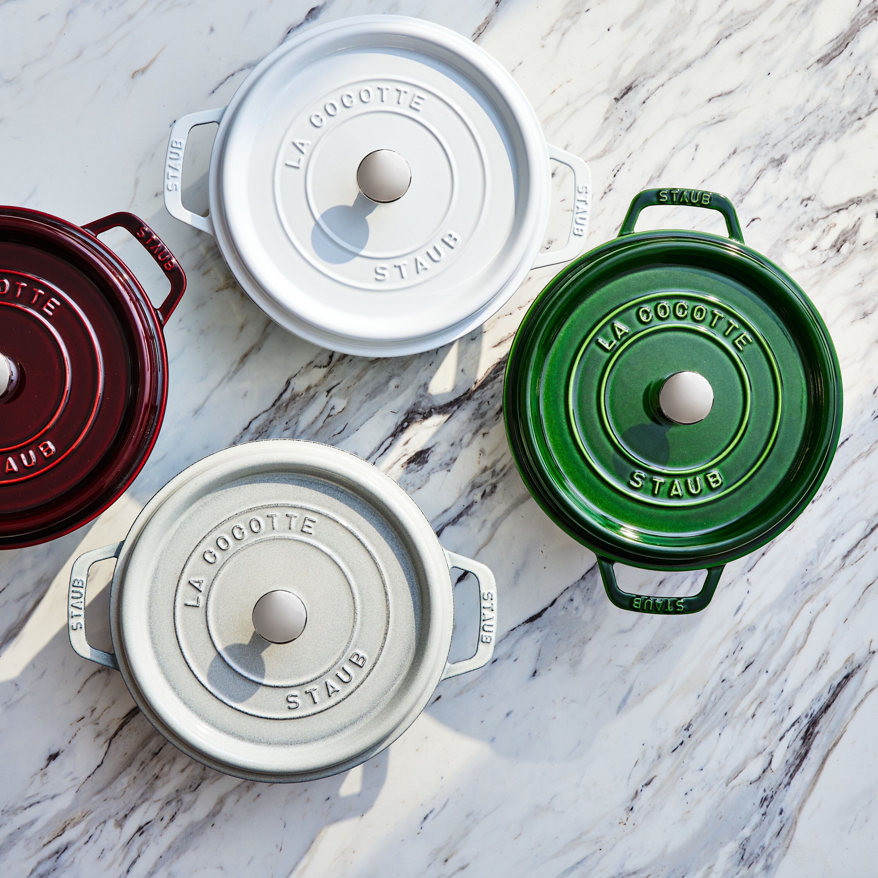 Staub Cocotte Ronde braadpan 26 cm • Lichtgrijs • de Bijenkorf