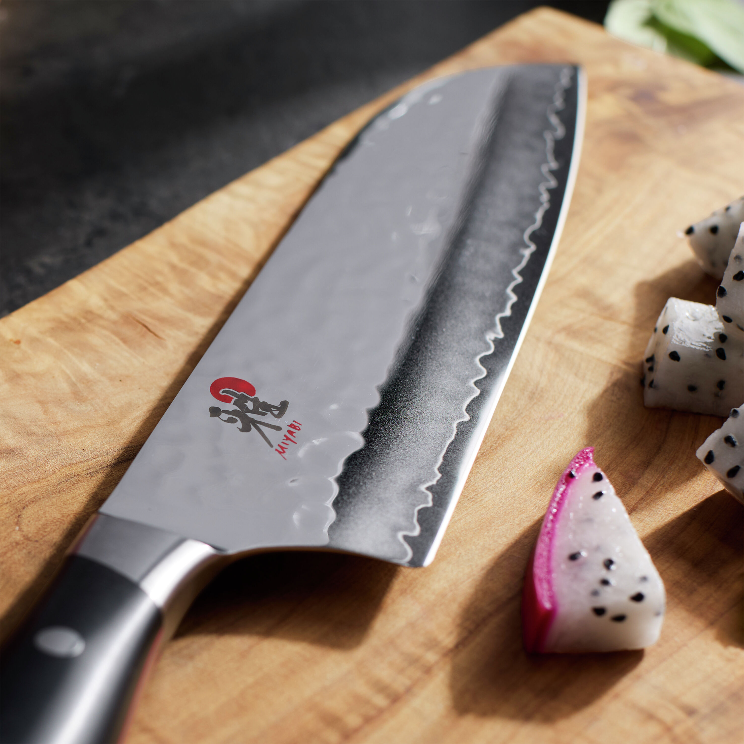 Buy MIYABI HISHO 400FCT 7-inch, Fine Edge Santoku | ZWILLING.COM