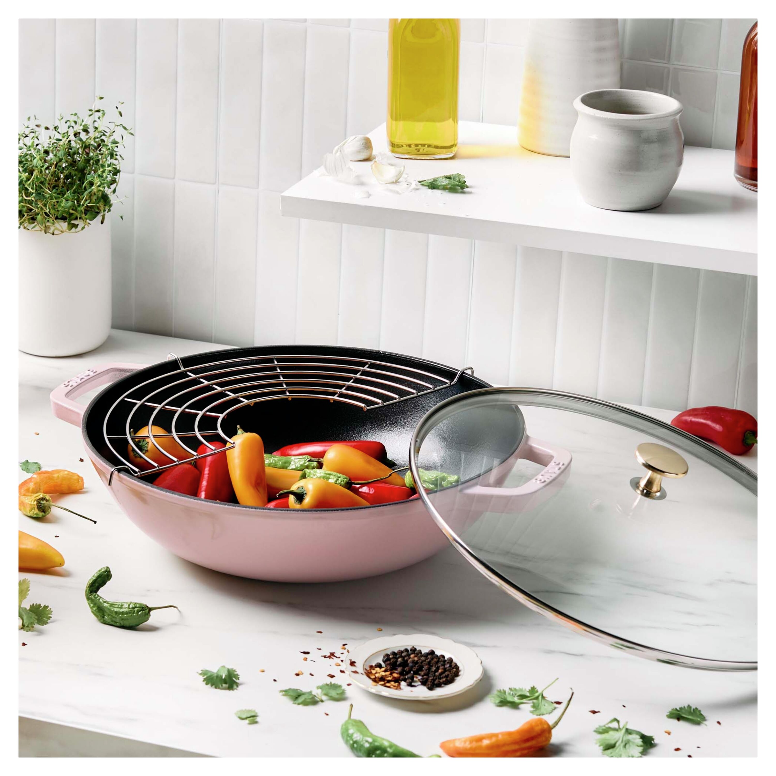 Buy Staub Specialities Wok | ZWILLING.COM