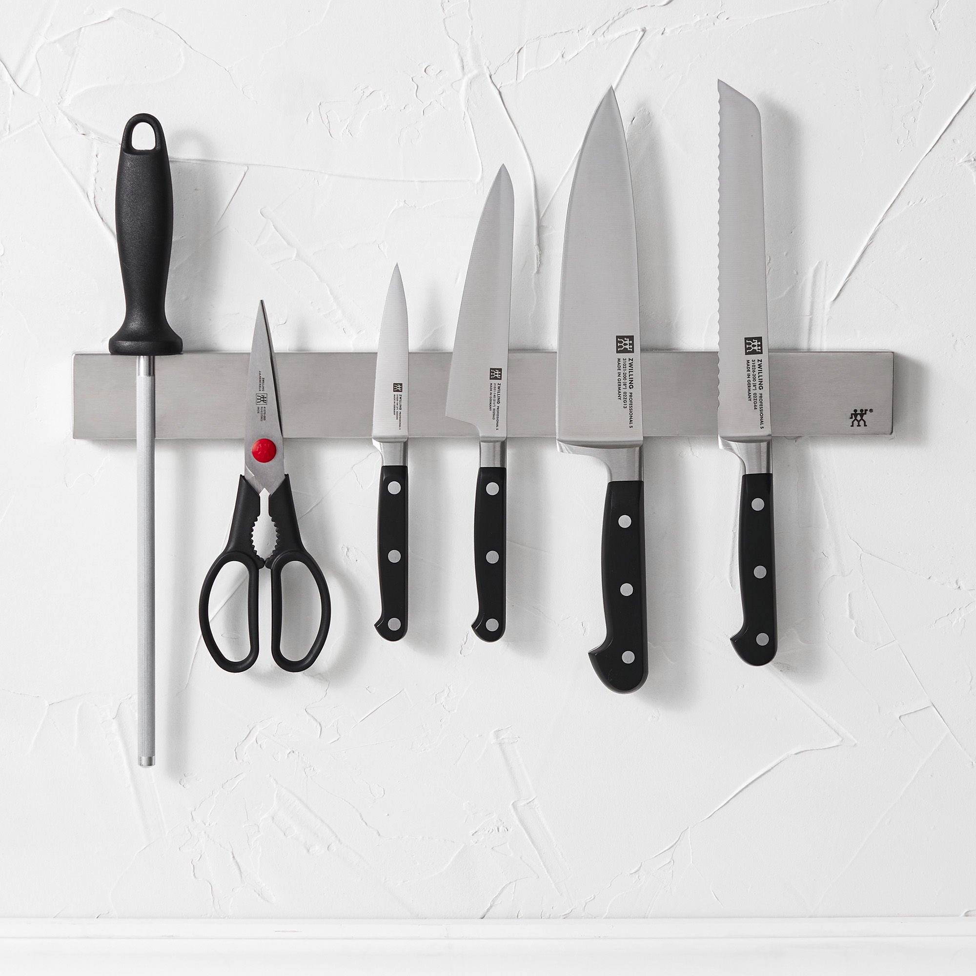 ZWILLING J.A. Henckels Gourmet 5-Piece White Canister Knife Set + Reviews