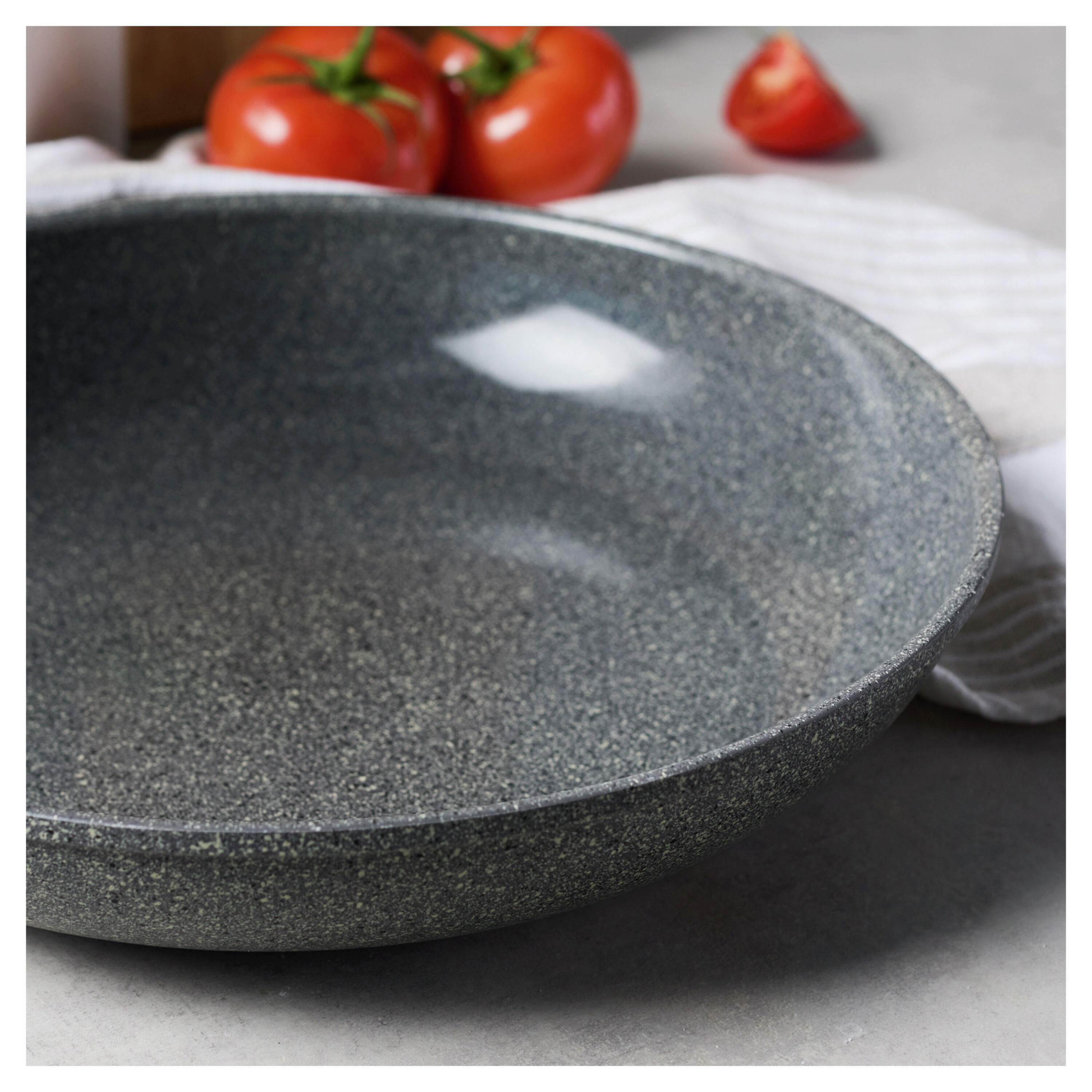 Buy ZWILLING Parma Plus Ceramic Frying pan | ZWILLING.COM