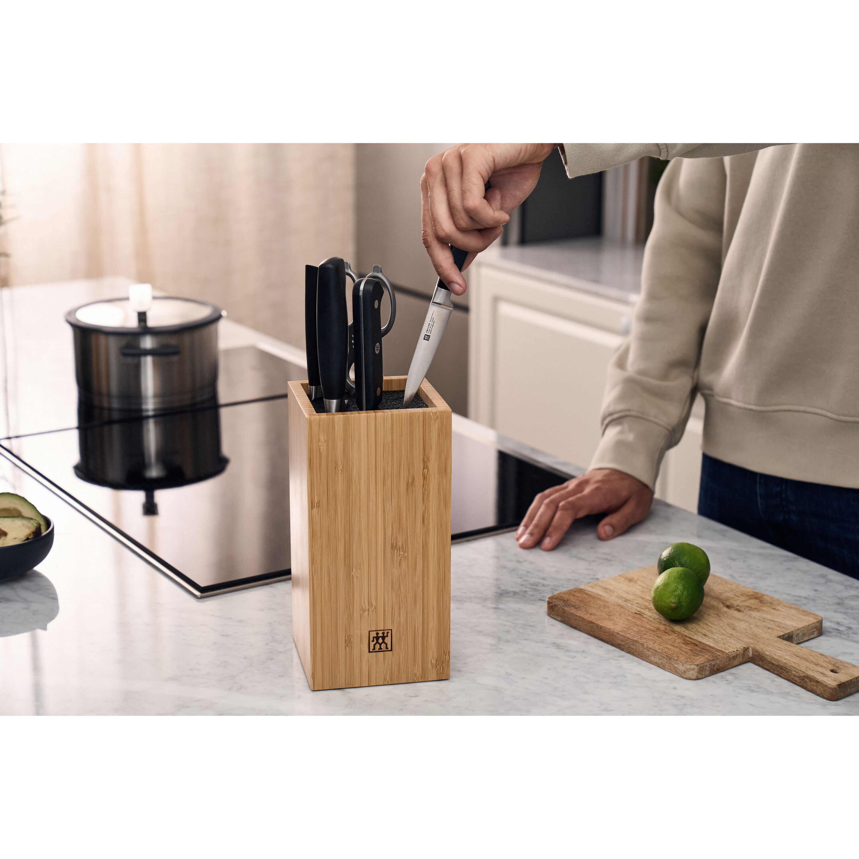 Ceppo Portacoltelli WMF Vuoto In Bambù Chiaro – Salvaspazio Con Inserto FlexTec, Base In Acciaio Inox