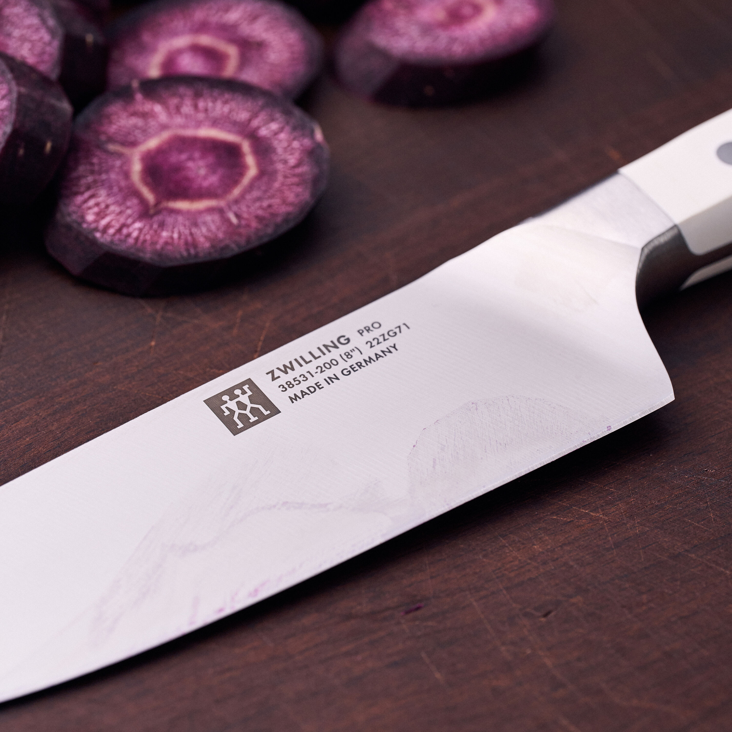 ツヴィリングヘンケルス　プロフェッショナル　zwilling 牛刀26cm ツヴィリングヘンケルス プロフェッショナル zwilling 牛刀26cm 【公式