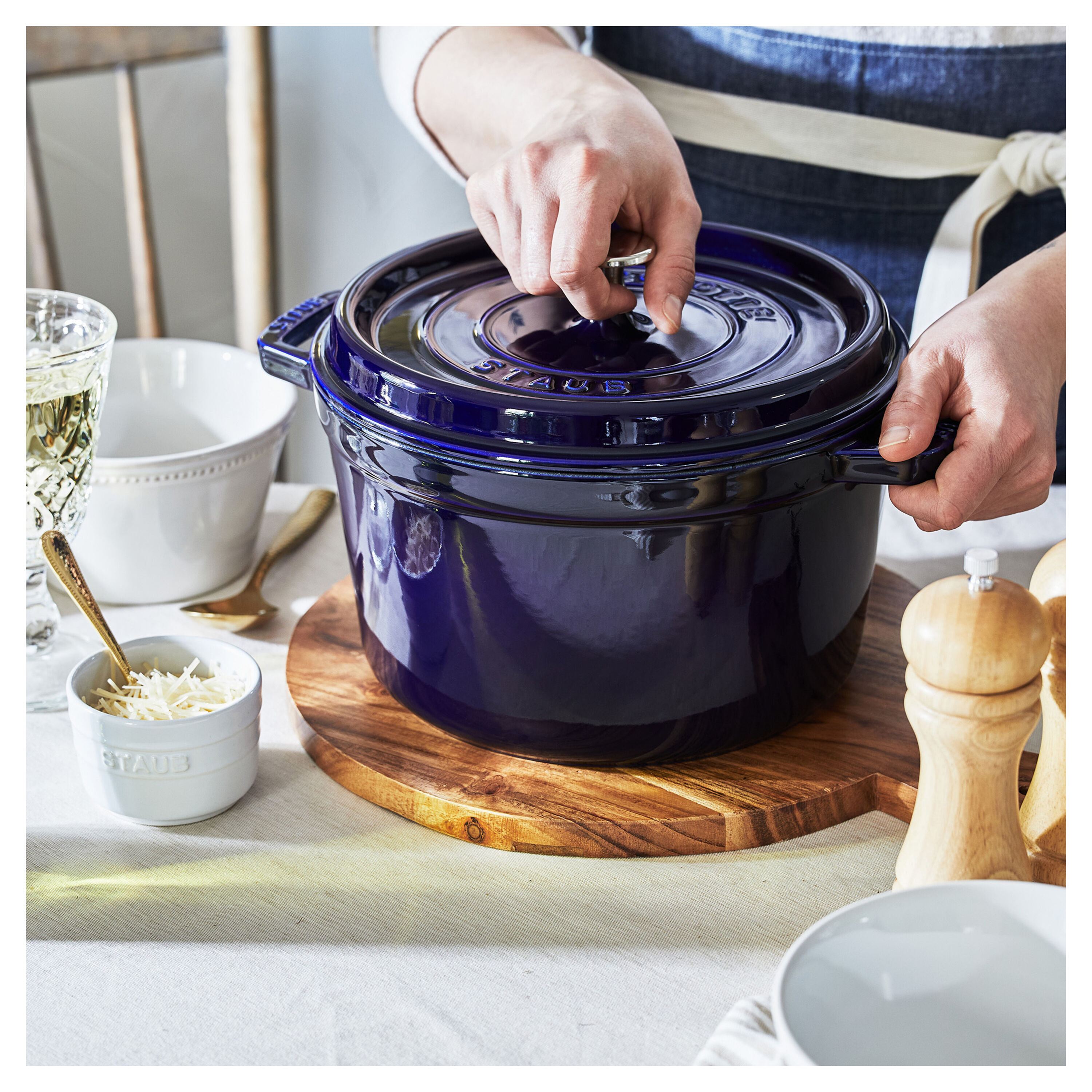 Buy Staub Cast Iron Cocotte deep | ZWILLING.COM