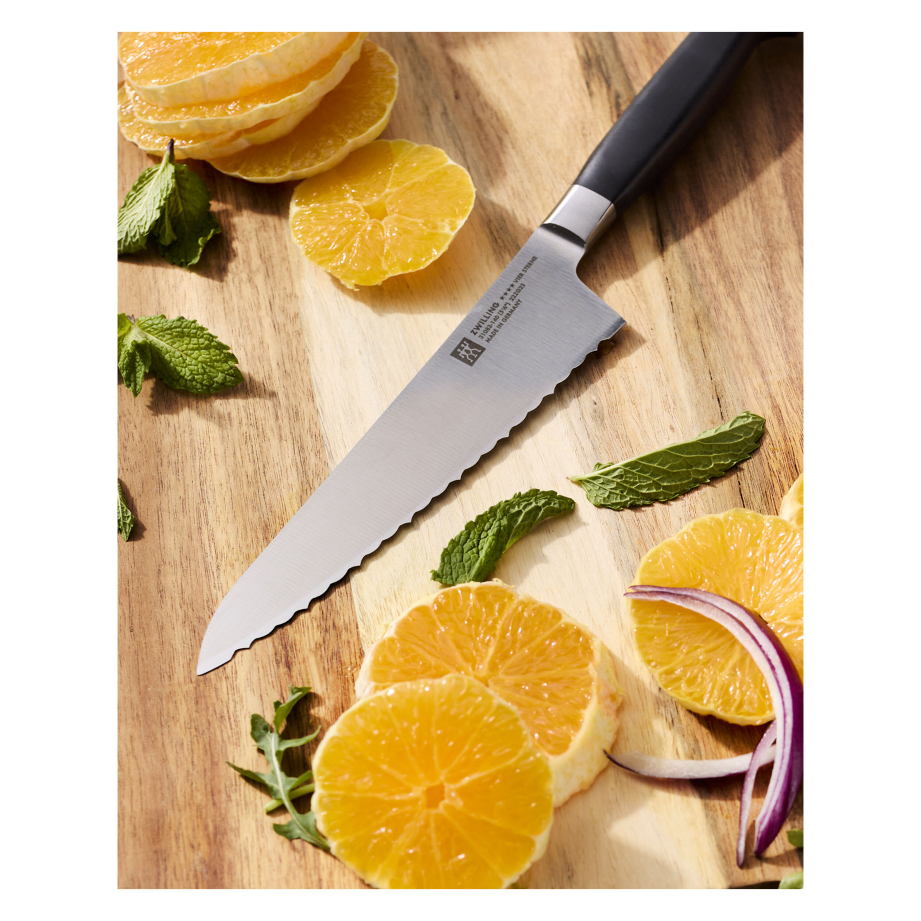 Buy ZWILLING Four Star Chef's knife compact | ZWILLING.COM