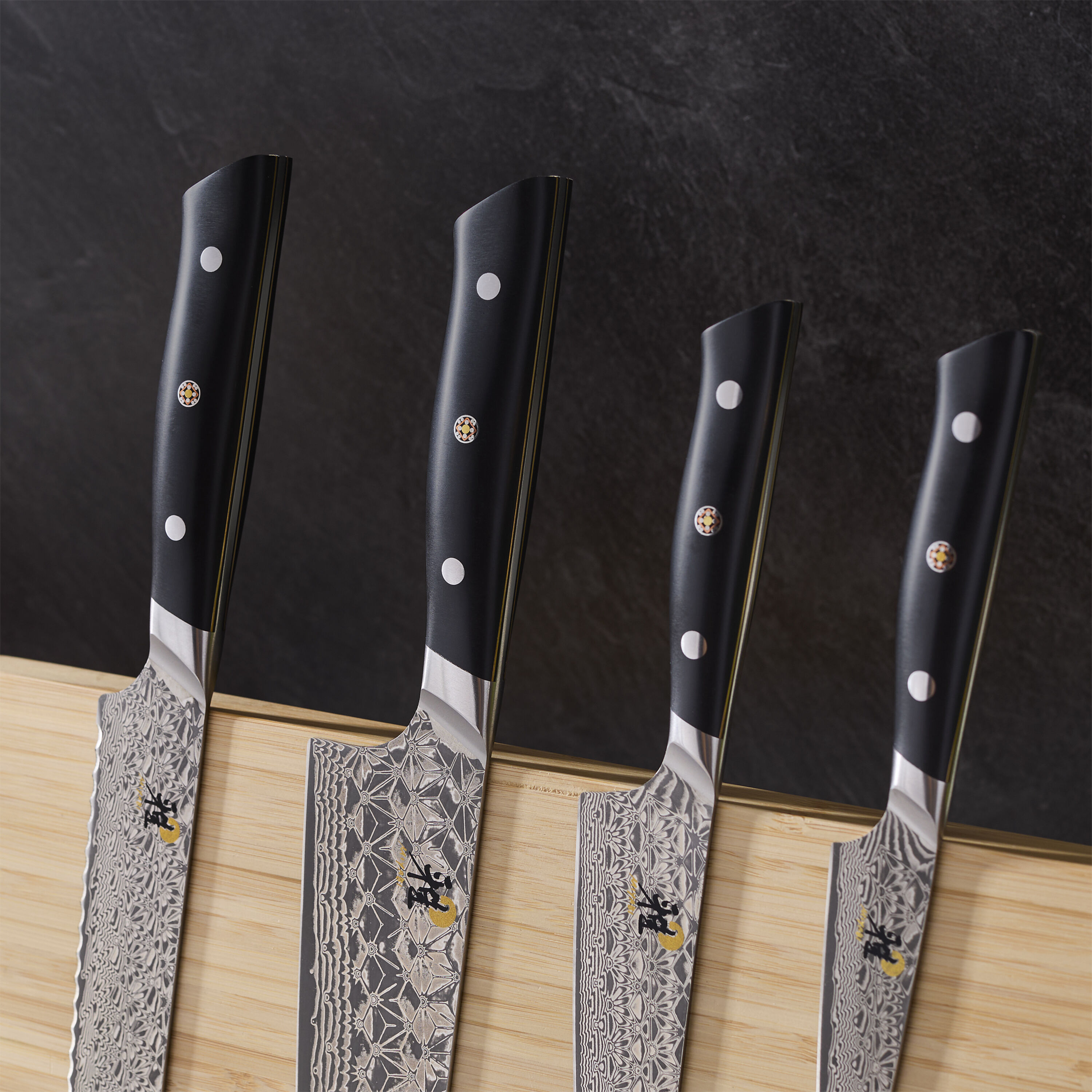 Buy MIYABI HIBANA 800DP Knife set | ZWILLING.COM