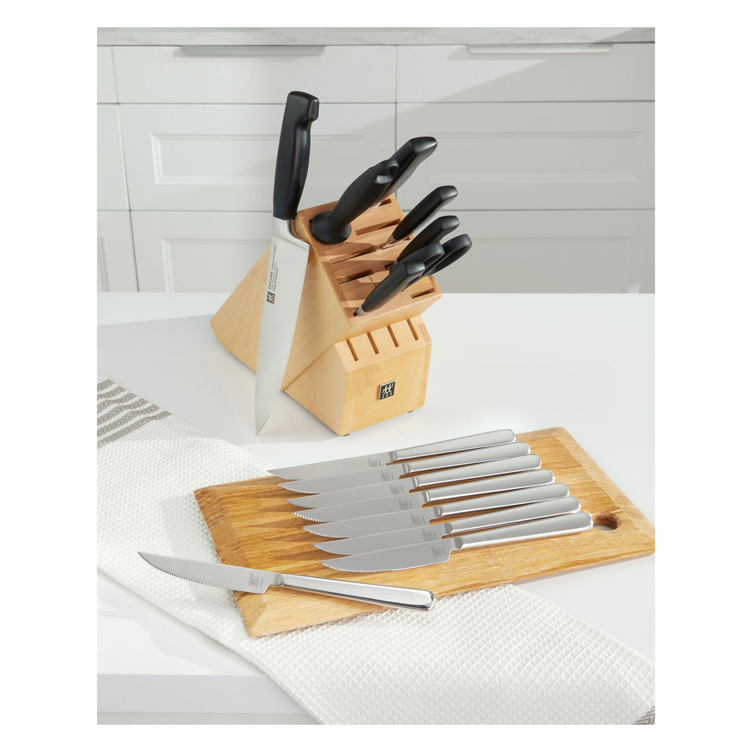 【新品未使用】ZWILLING FOUR STAR 包丁セット Buy ZWILLING **** Four Star Knife block set | ZWILLING.COM